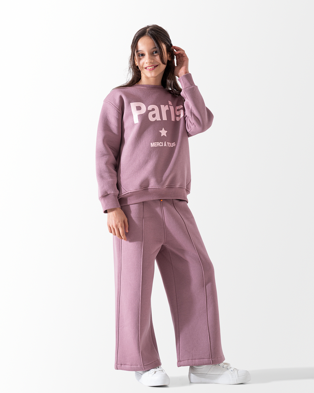 Lovely fun  club  طقم بناتي