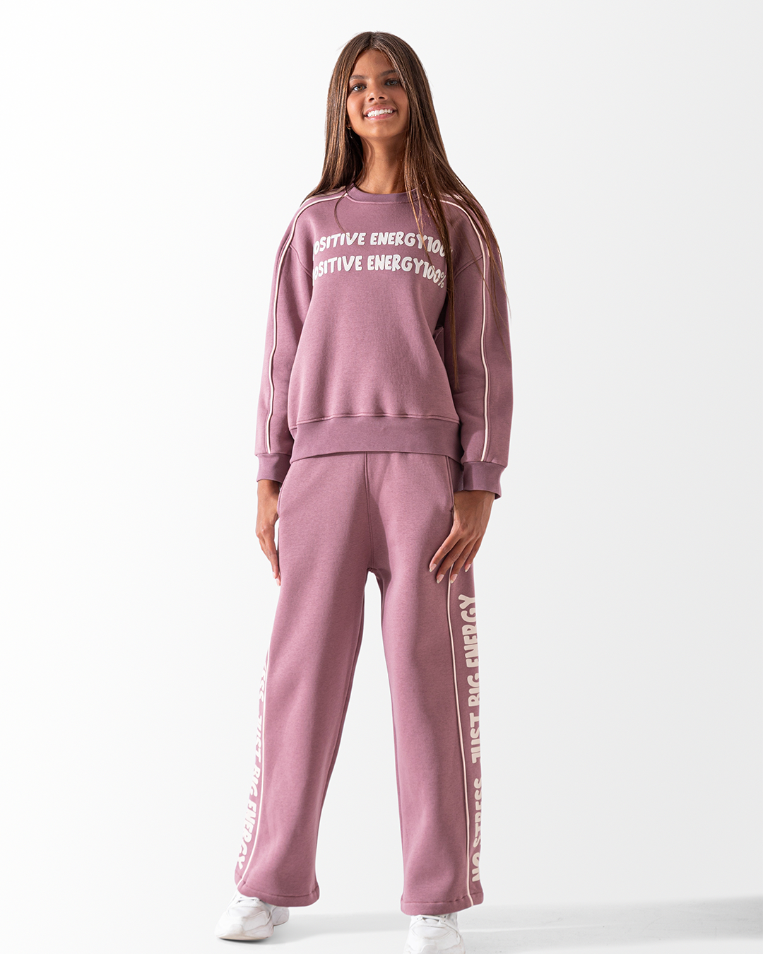 Positive Energy 100  طقم بناتي