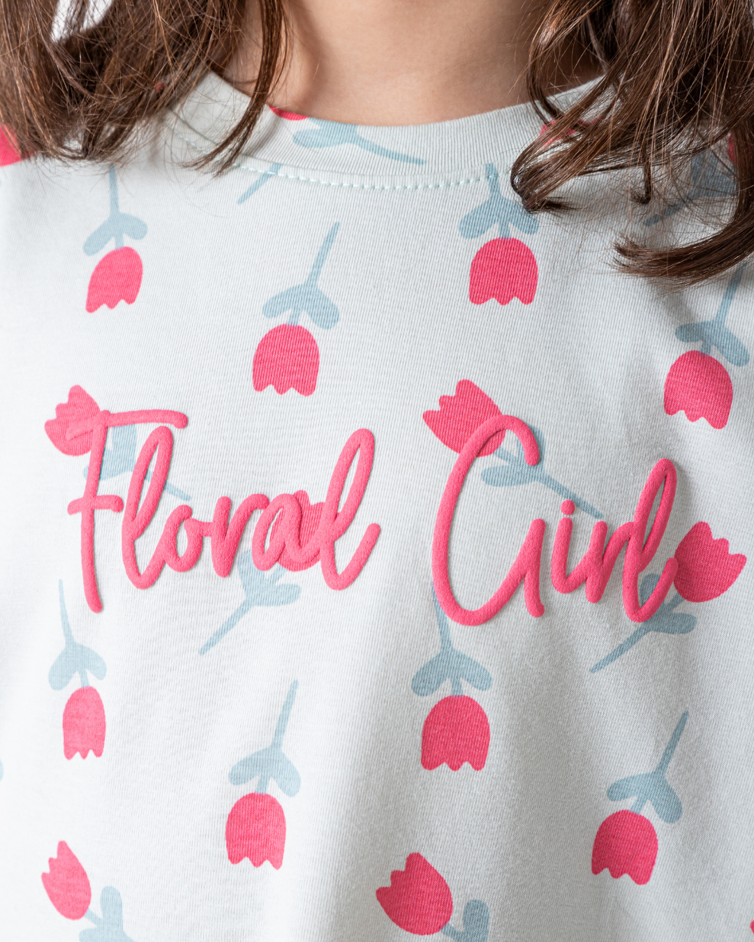 بيجاما بنات بطبعة زهور بألوان ربيعية