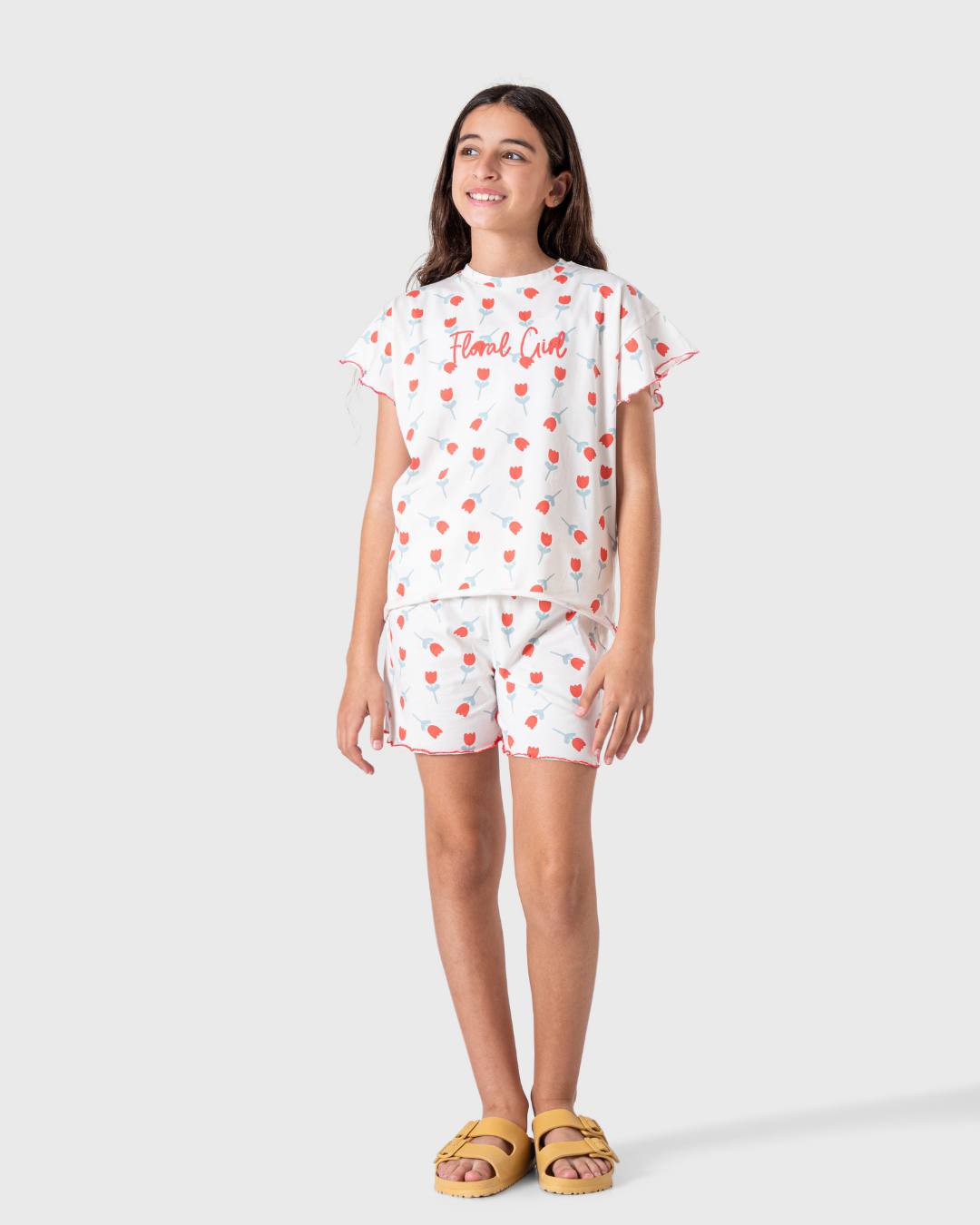 بيجاما بنات بطبعة زهور بألوان ربيعية