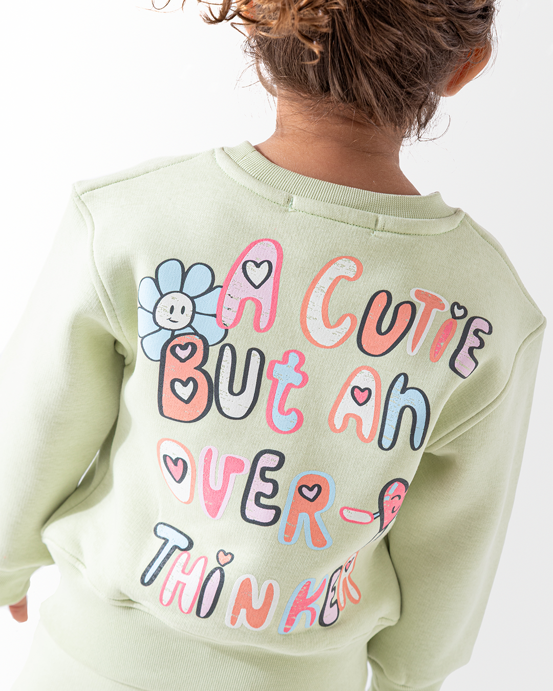 Amour mood NB طقم بناتي