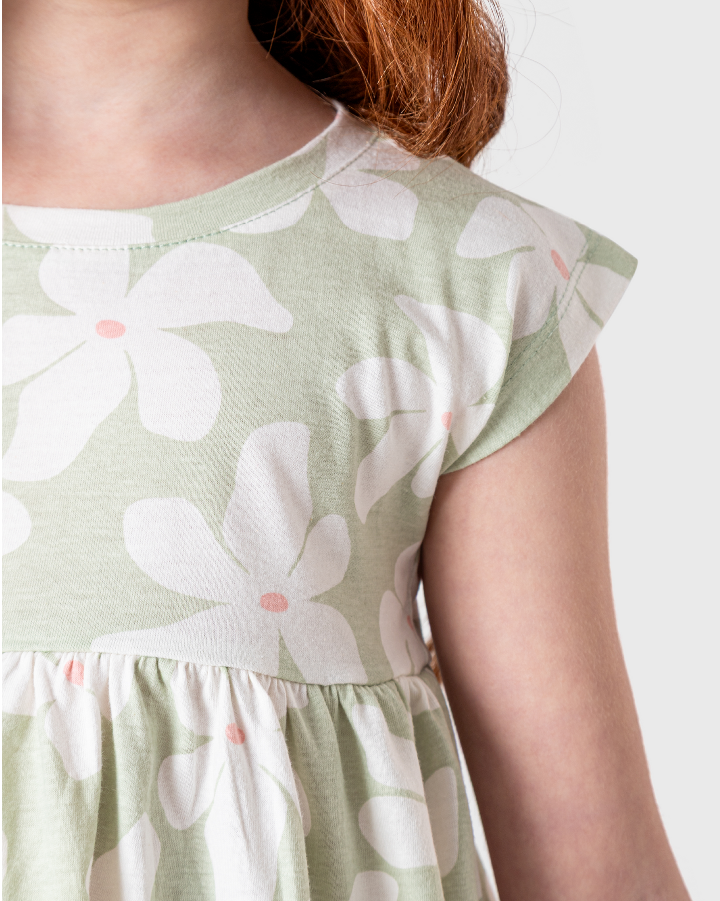 قميص نوم بناتي بطبعة زهور كبيرة وألوان الحلوى