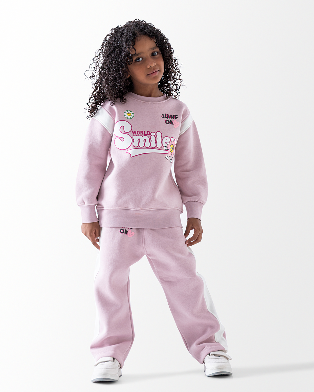 Smiley shine  طقم بناتي