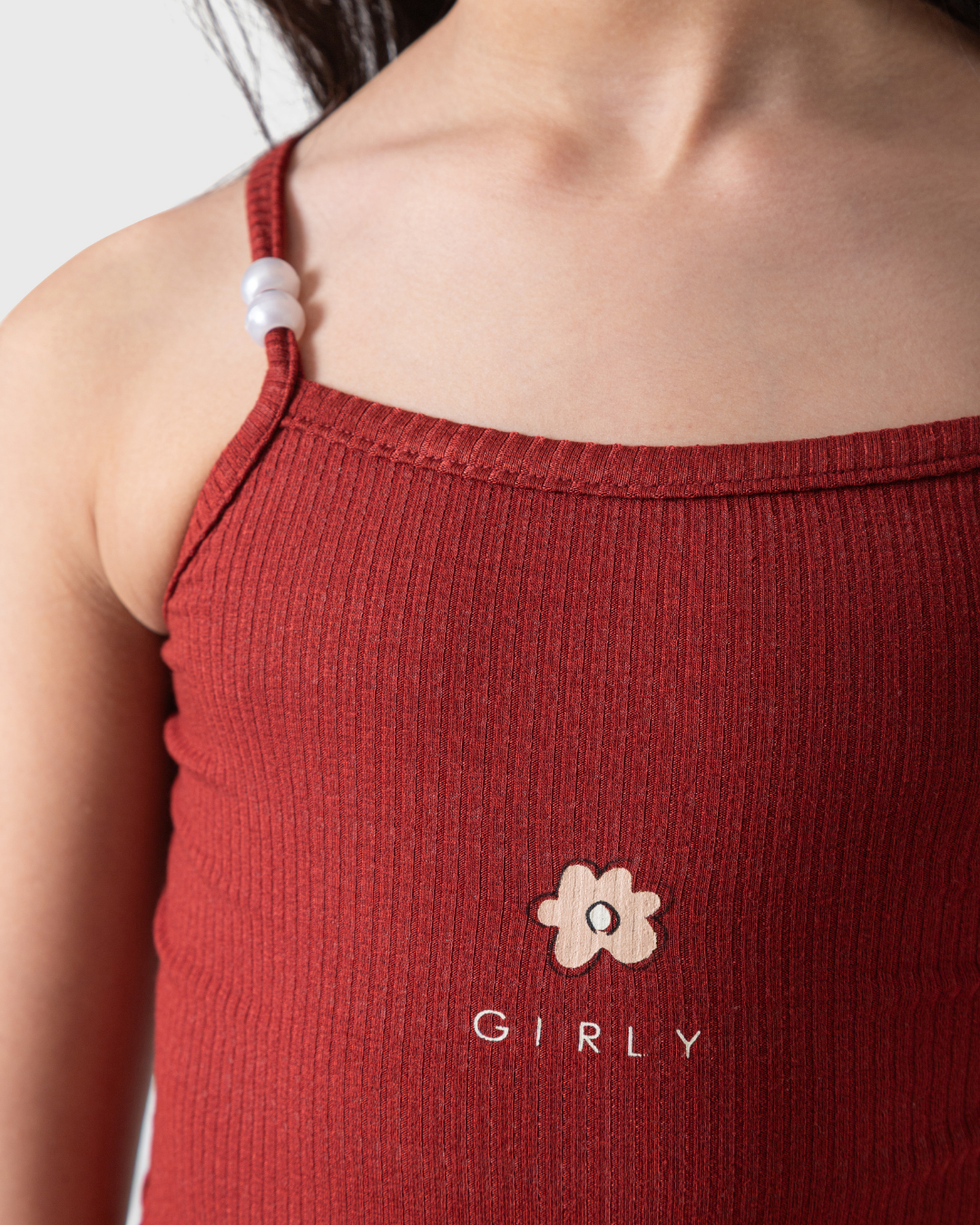 قميص نوم بناتي بألوان ربيعية أنيقة