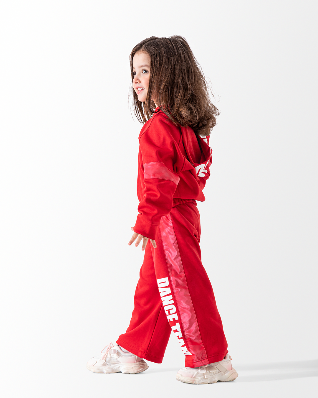 Cute sisters  طقم بناتي