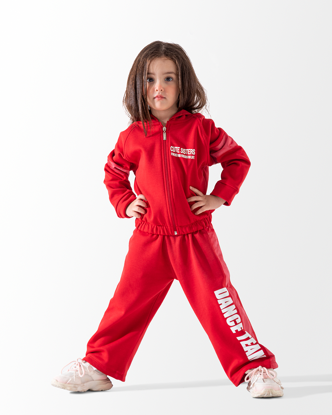 Cute sisters  طقم بناتي