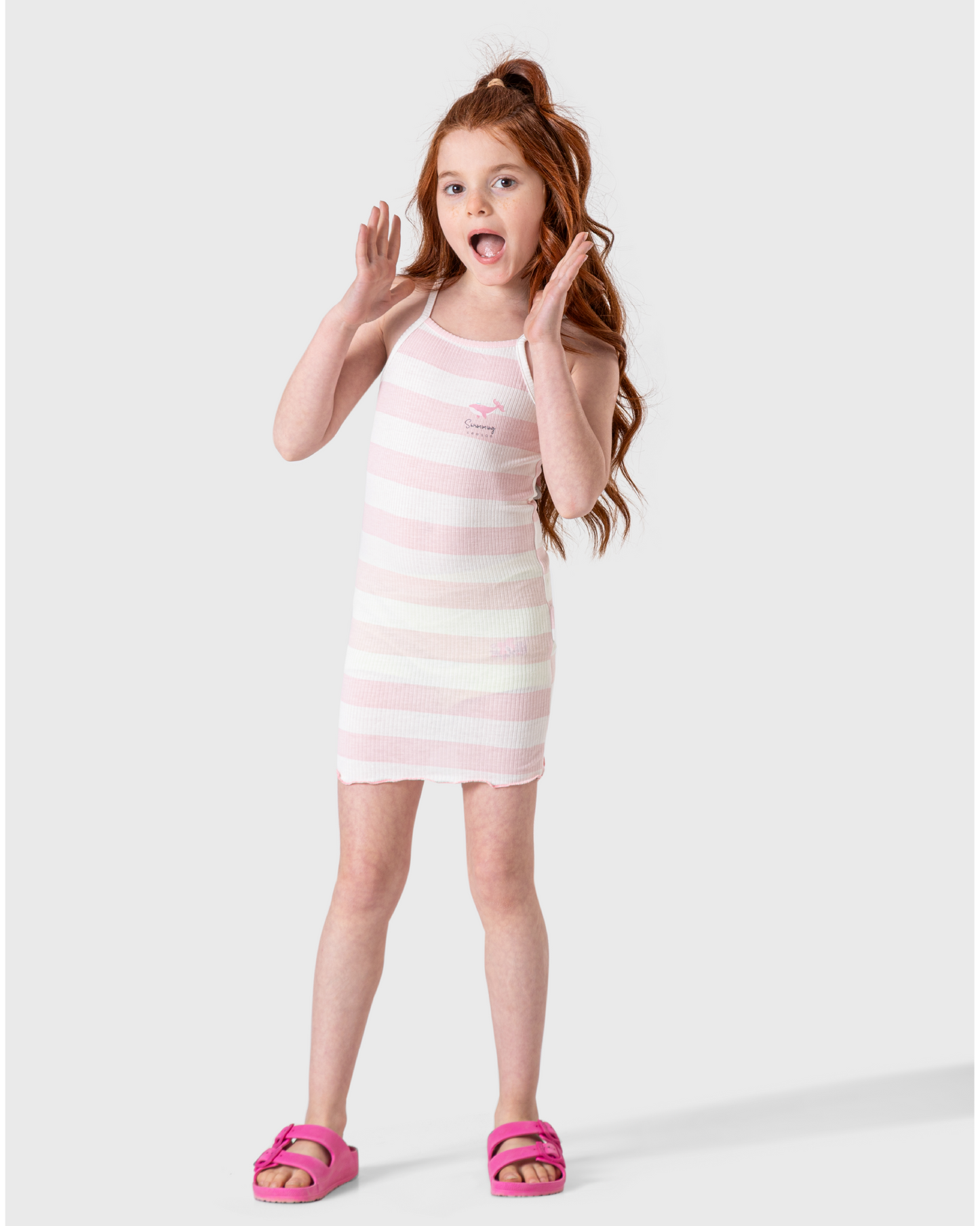 قميص نوم مخطط بطبعة الحوت اللطيف