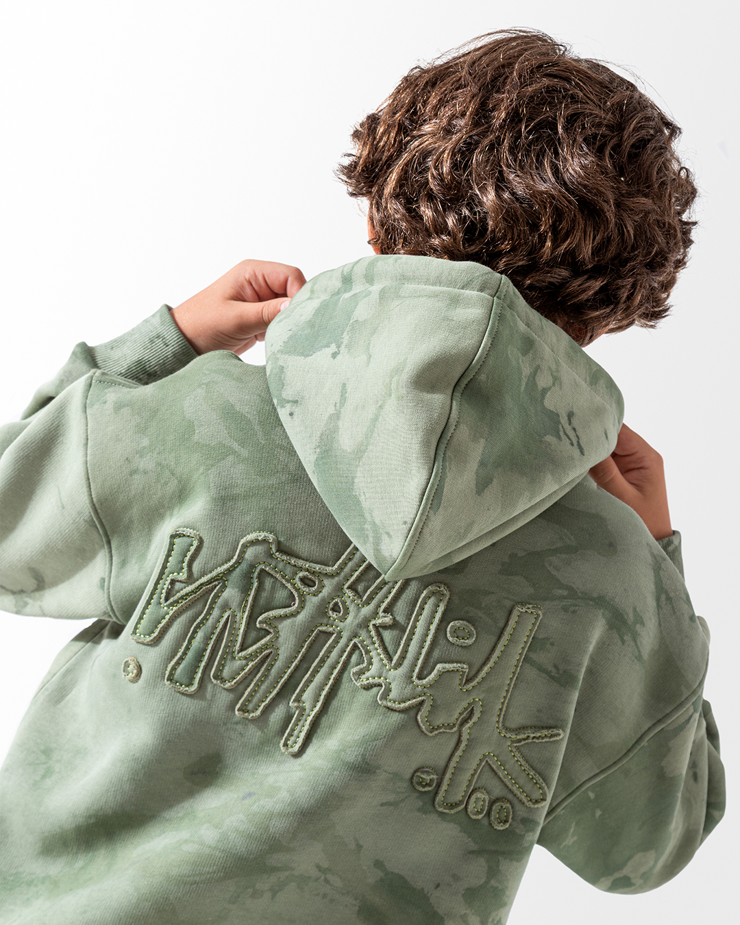 VIBES 74  طقم اولادي