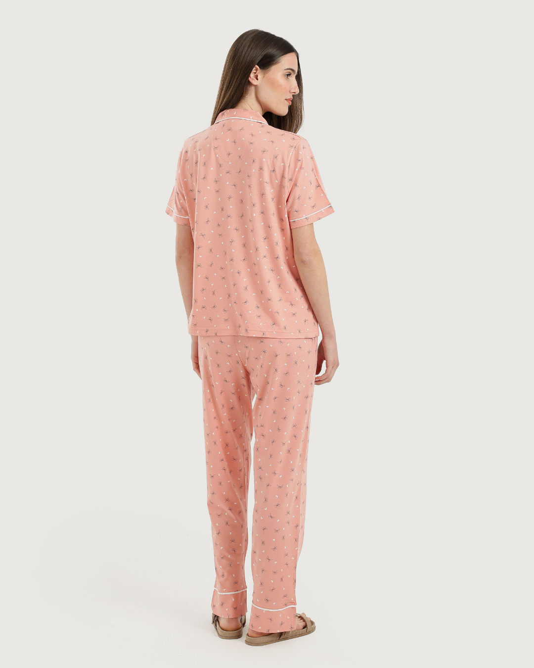 Women's half-sleeved pajama with pants