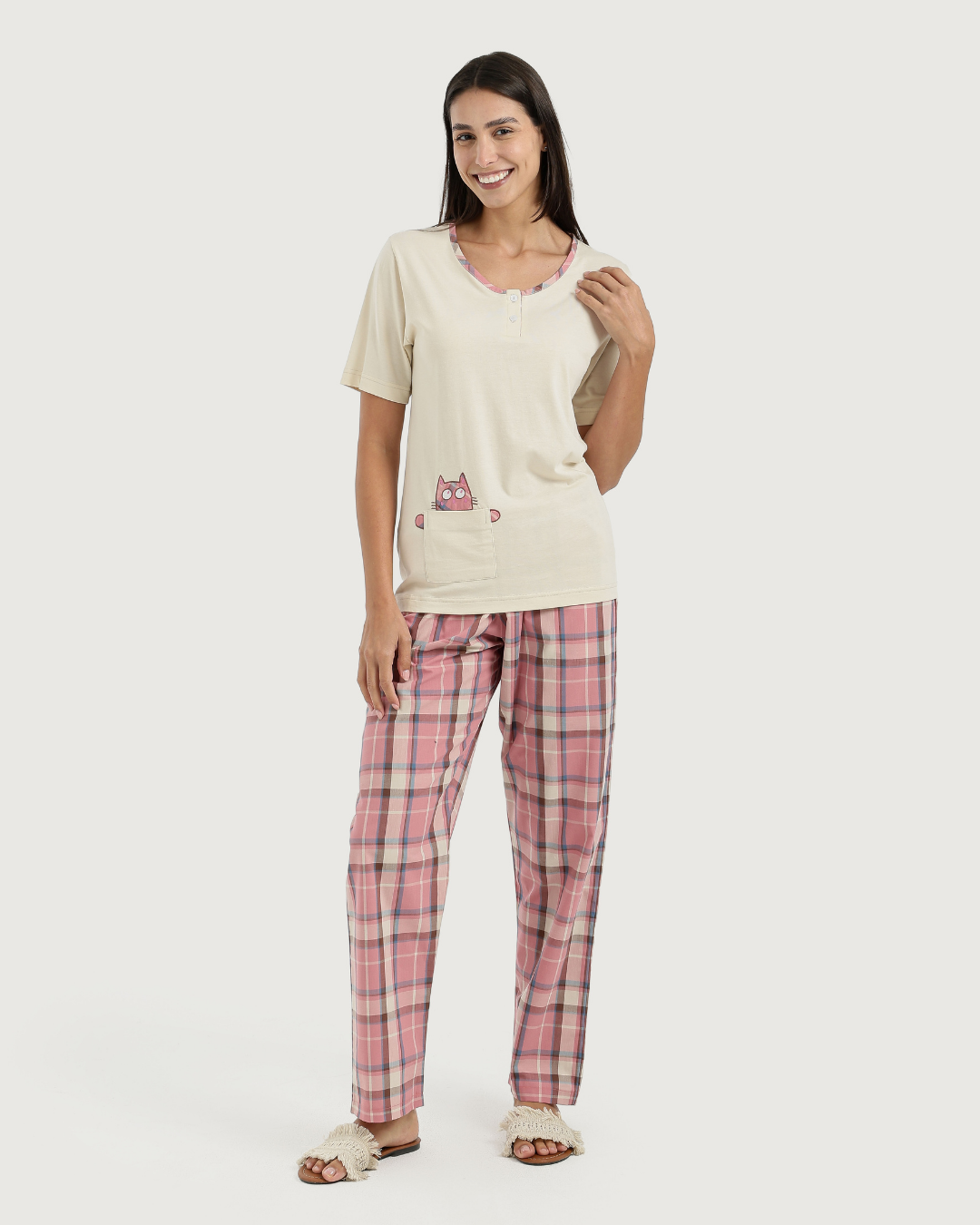 Women's half-sleeved pajamas with embroidery and fabric trousers