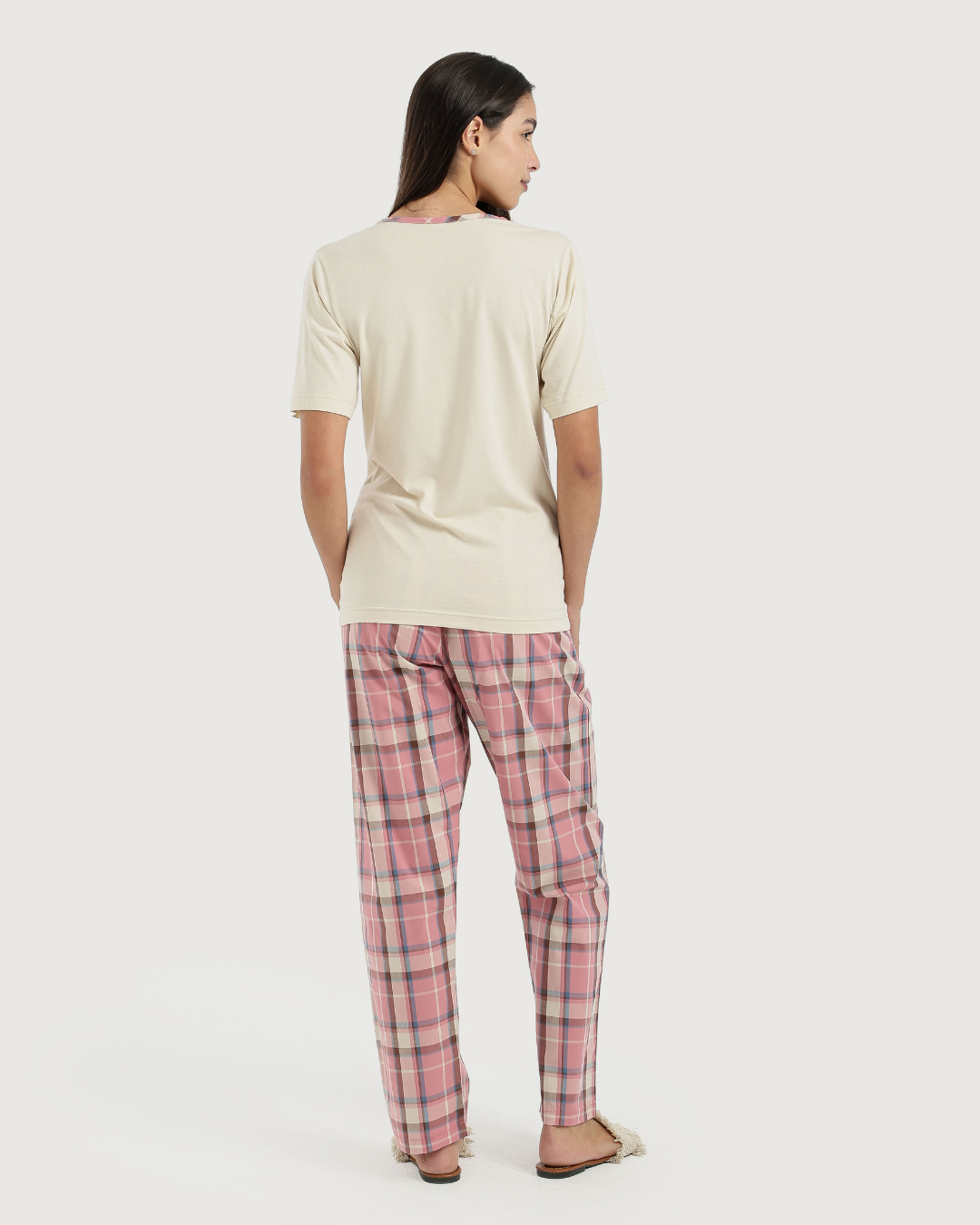 Women's half-sleeved pajamas with embroidery and fabric trousers