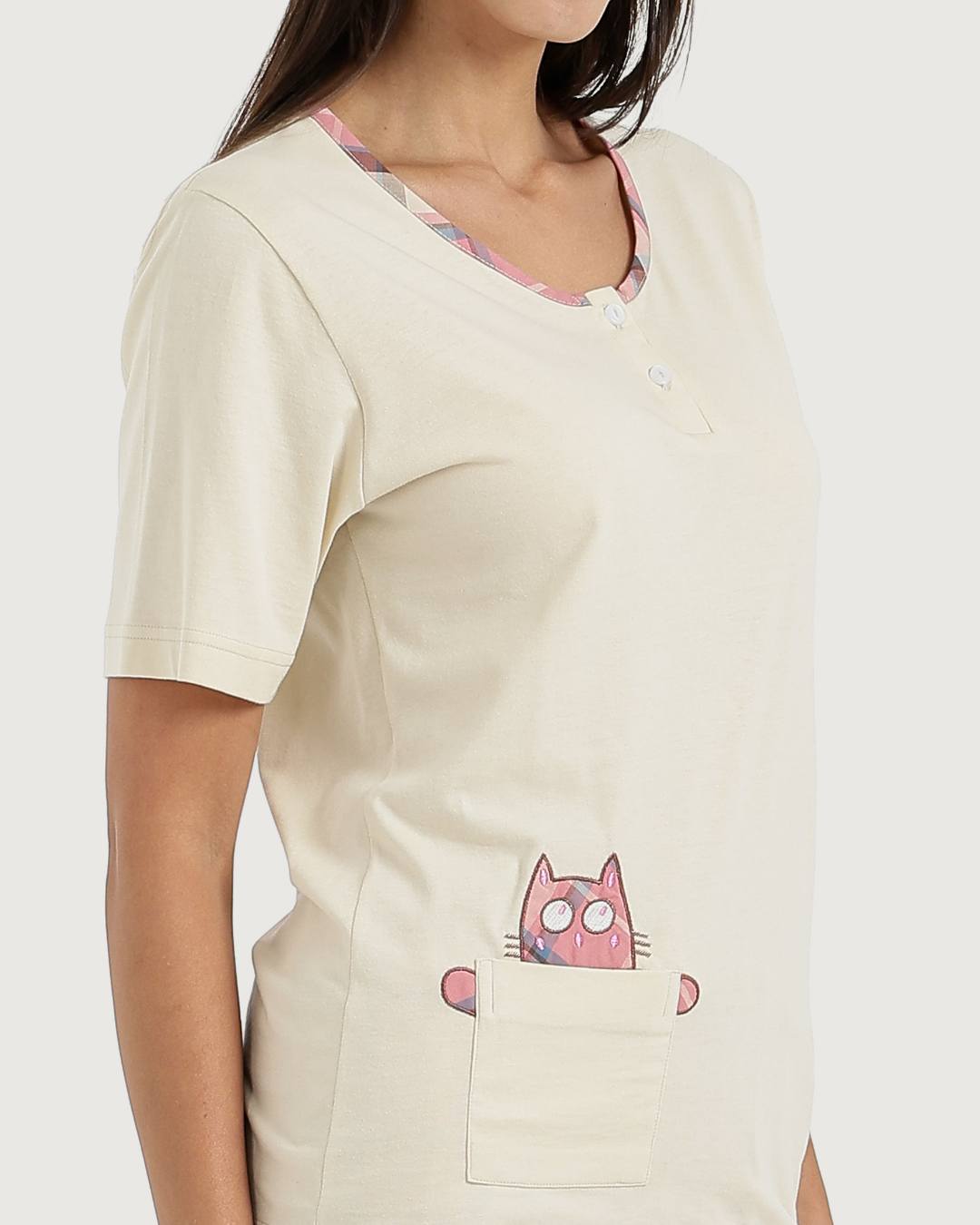 Women's half-sleeved pajamas with embroidery and fabric trousers