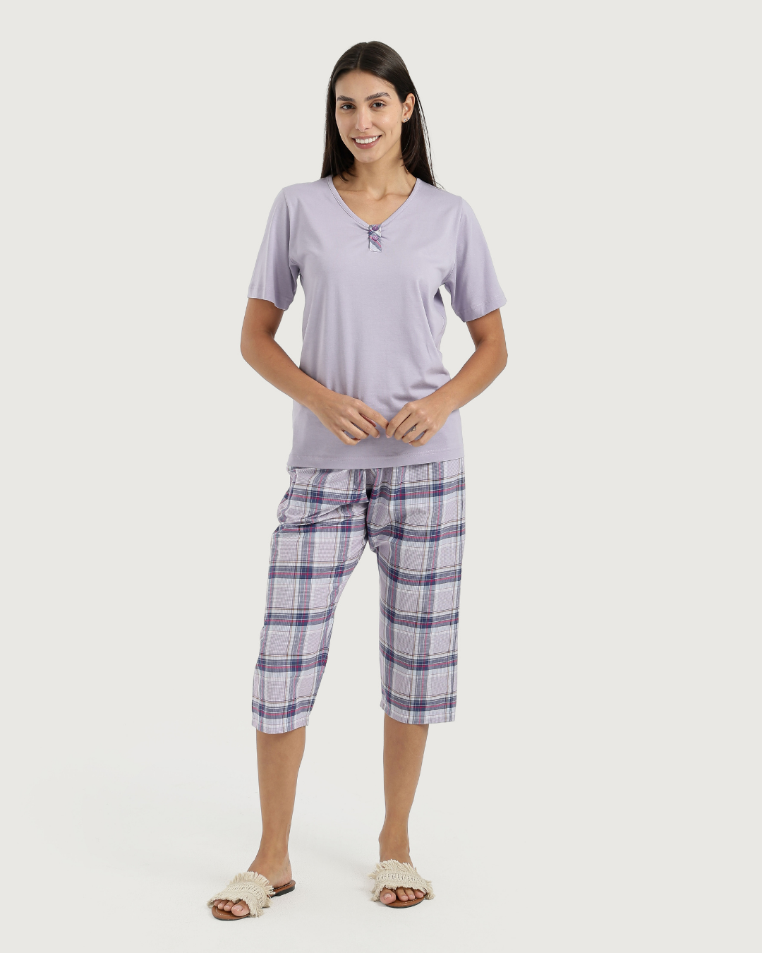 بيجاما حريمى نص كم و بنتاكور نسيج