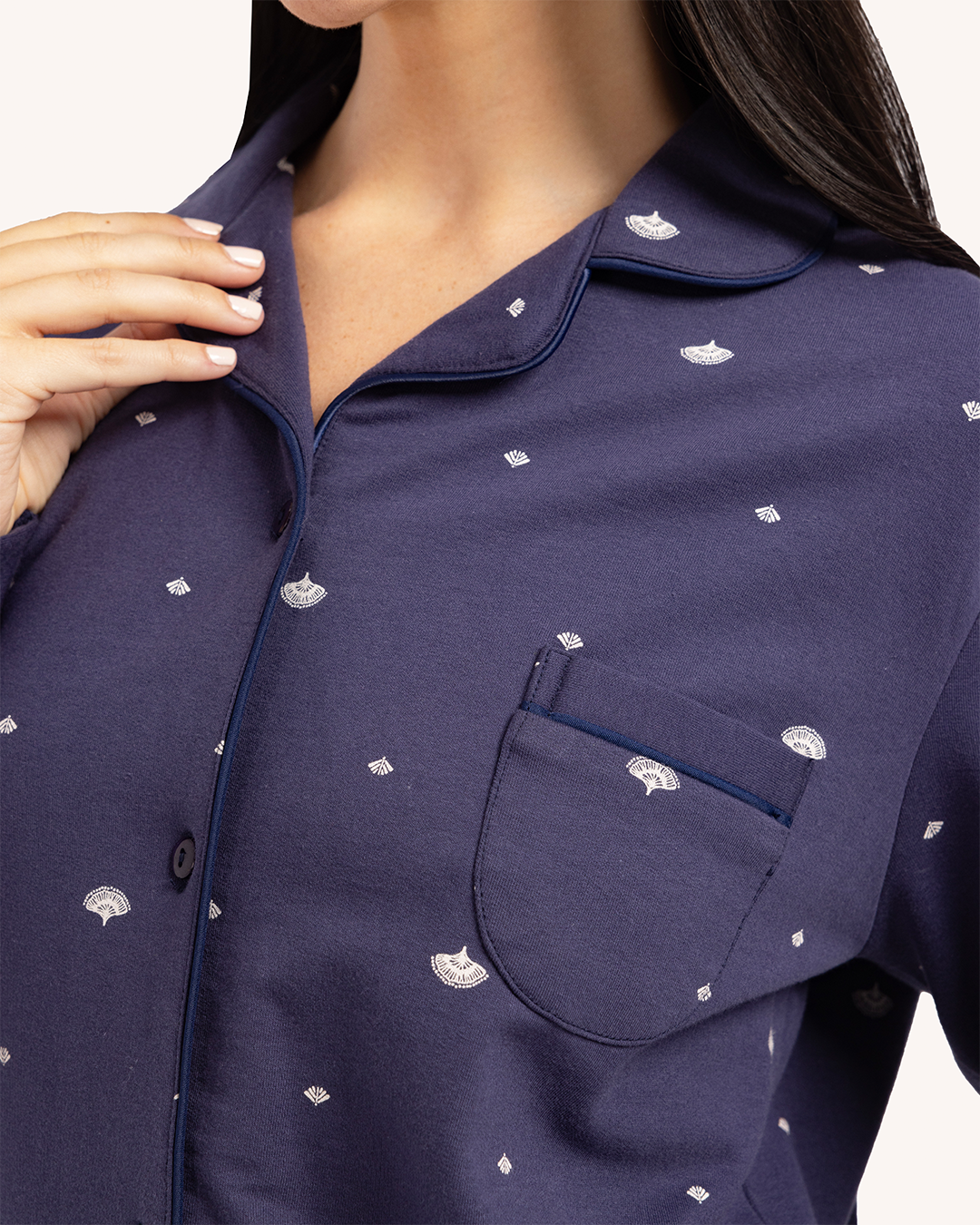 بيجاما حريمى مطبوعة بكم طويل جاكيت بزراير مع بنطلون