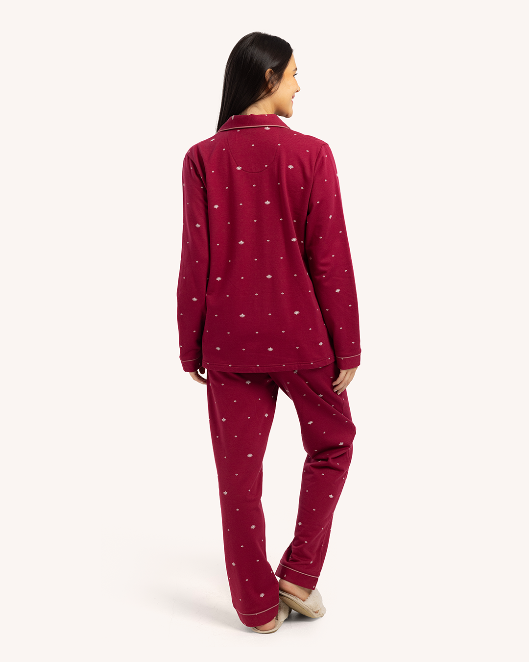 بيجاما حريمى مطبوعة بكم طويل جاكيت بزراير مع بنطلون