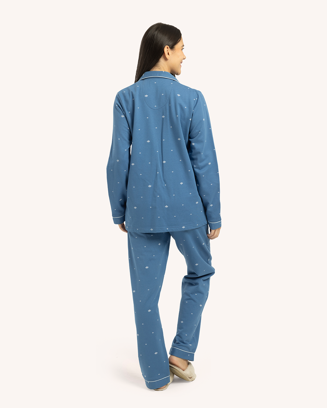 بيجاما حريمى مطبوعة بكم طويل جاكيت بزراير مع بنطلون