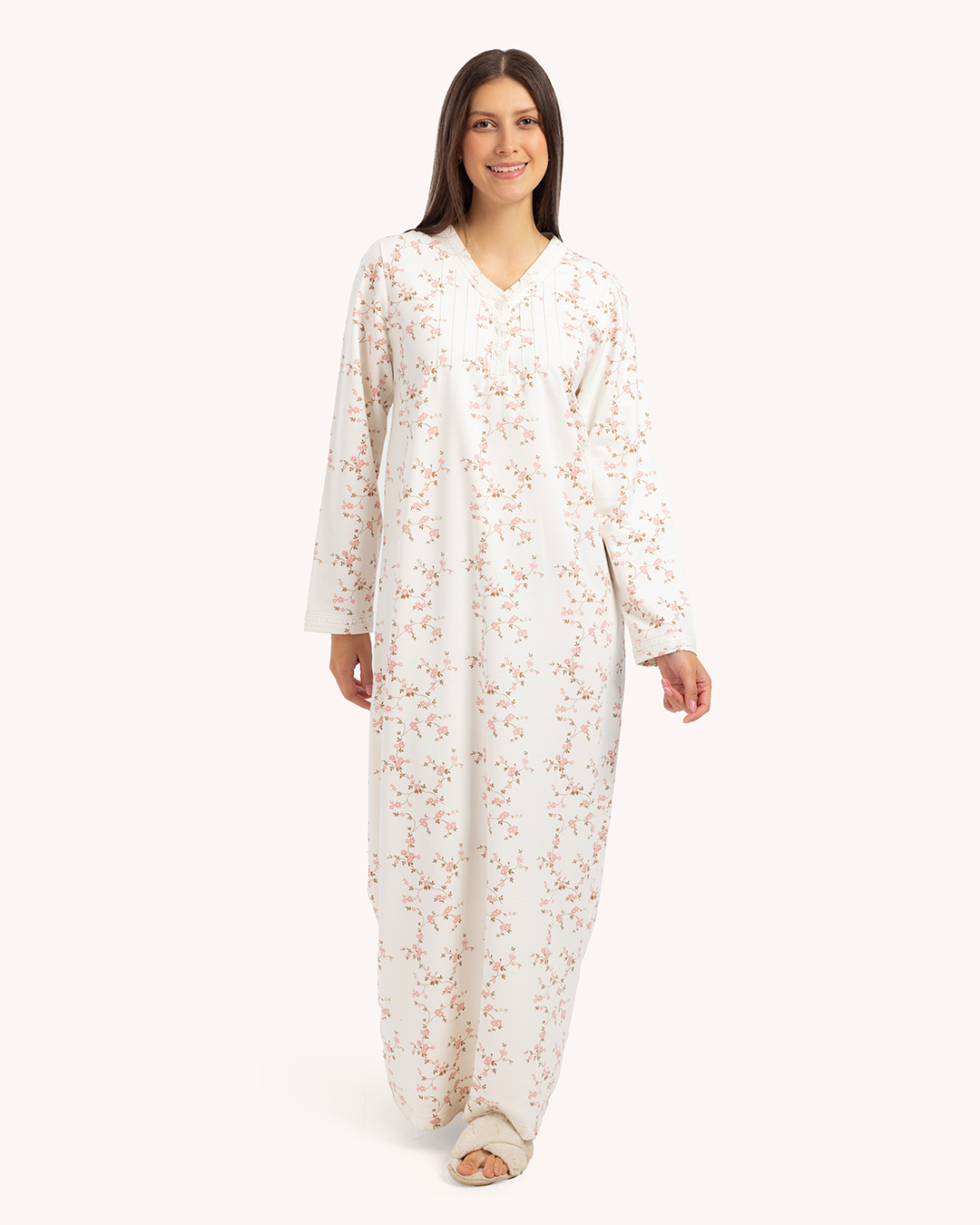 قميص نوم حريمي مطبوع بكم طويل برقبة V ومرد بزراير و دانتيل