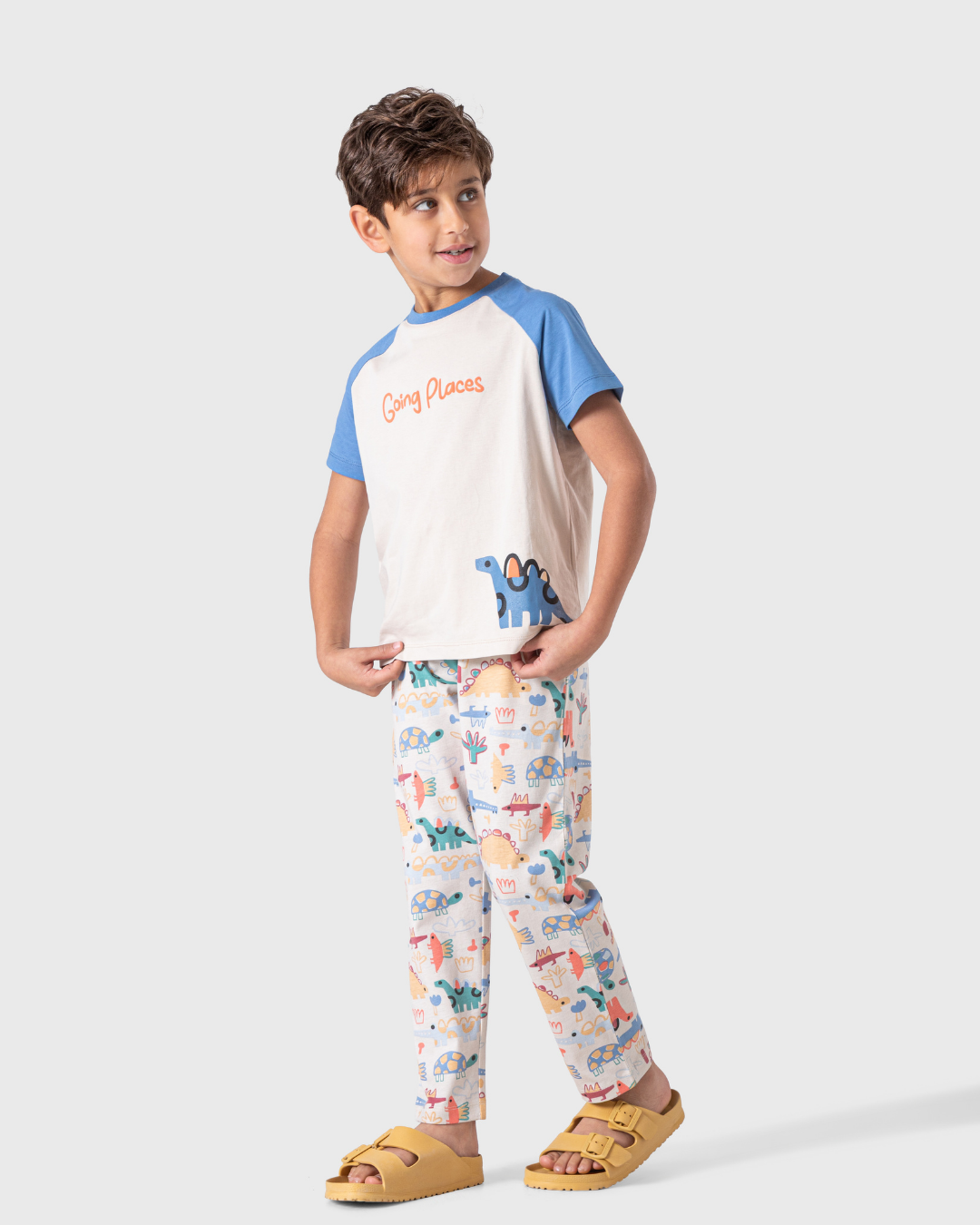 بيجاما ديناصورات ألوان