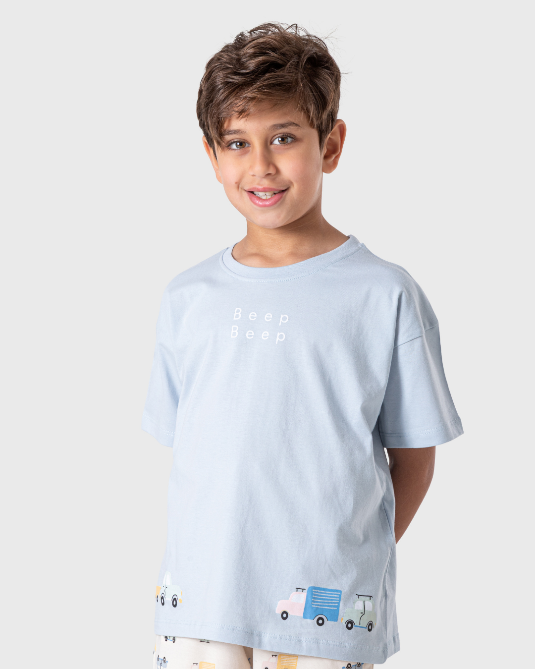 بيجاما أولاد بدرجات الأزرق لعشاق السيارات