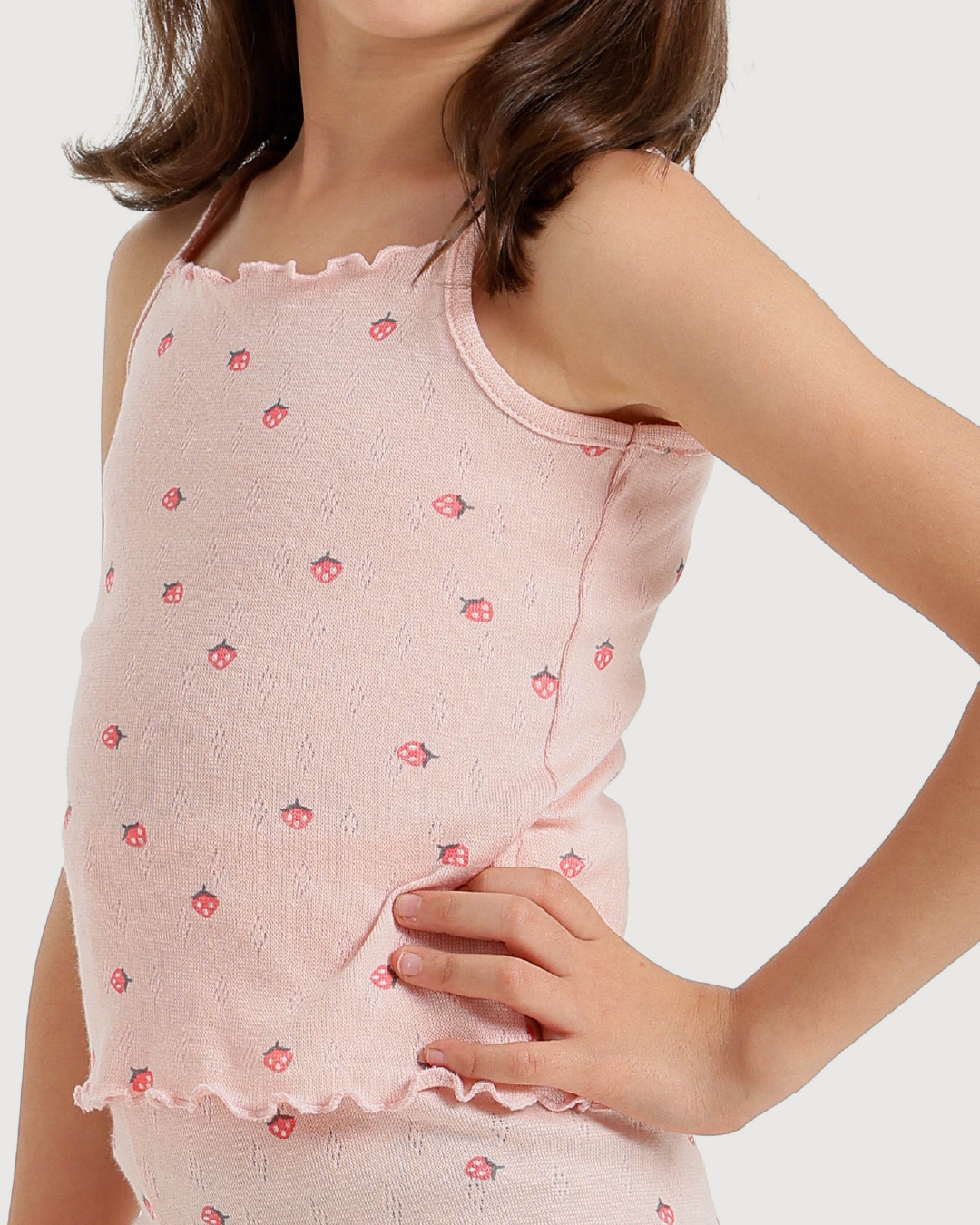 بيجاما قصيرة لطيفة بتصميم الفراولة