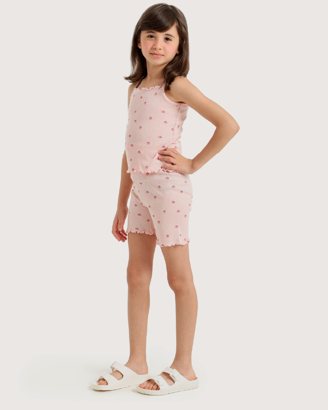 بيجاما قصيرة لطيفة بتصميم الفراولة