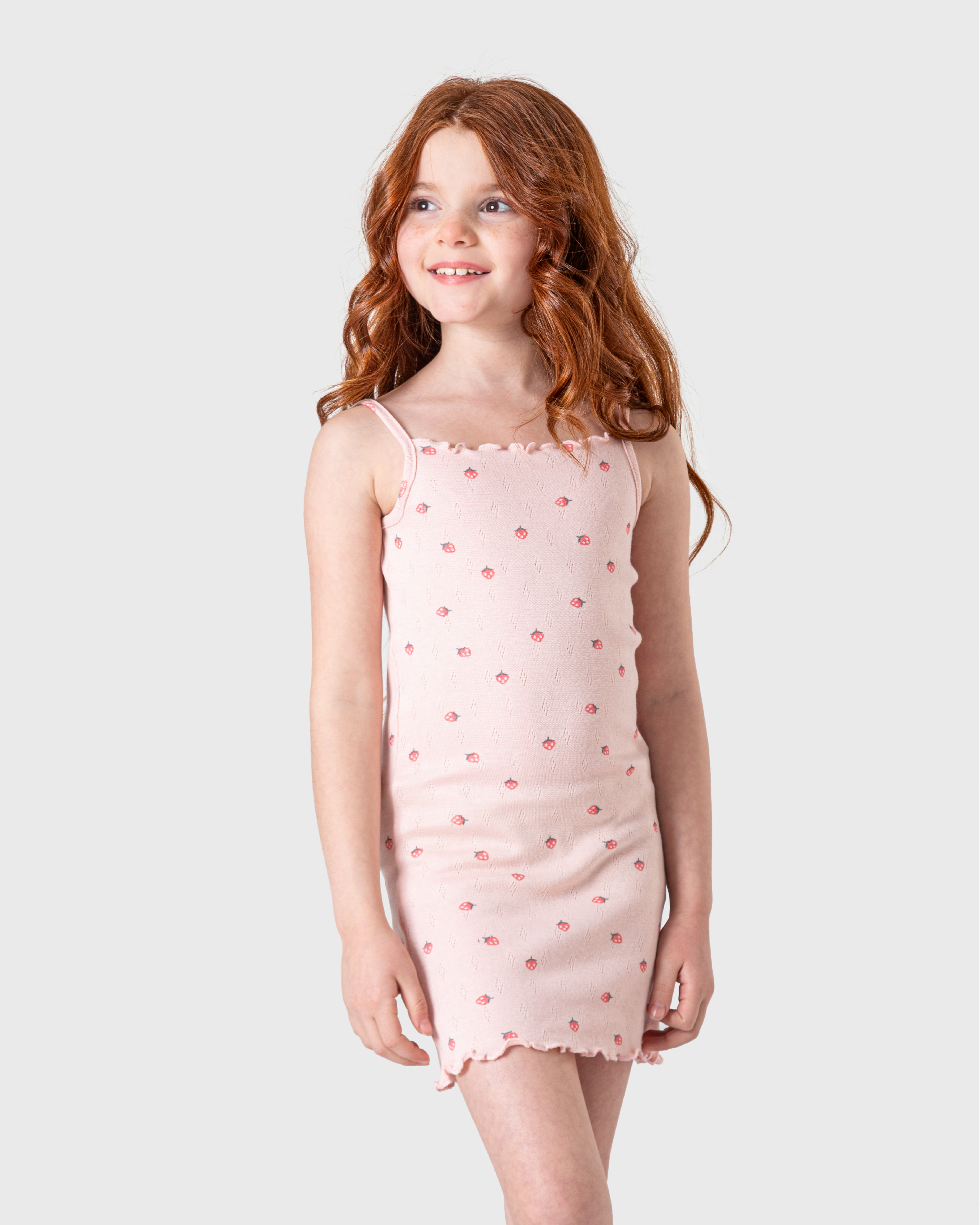 قميص نوم لطيف بتصميم الفراولة