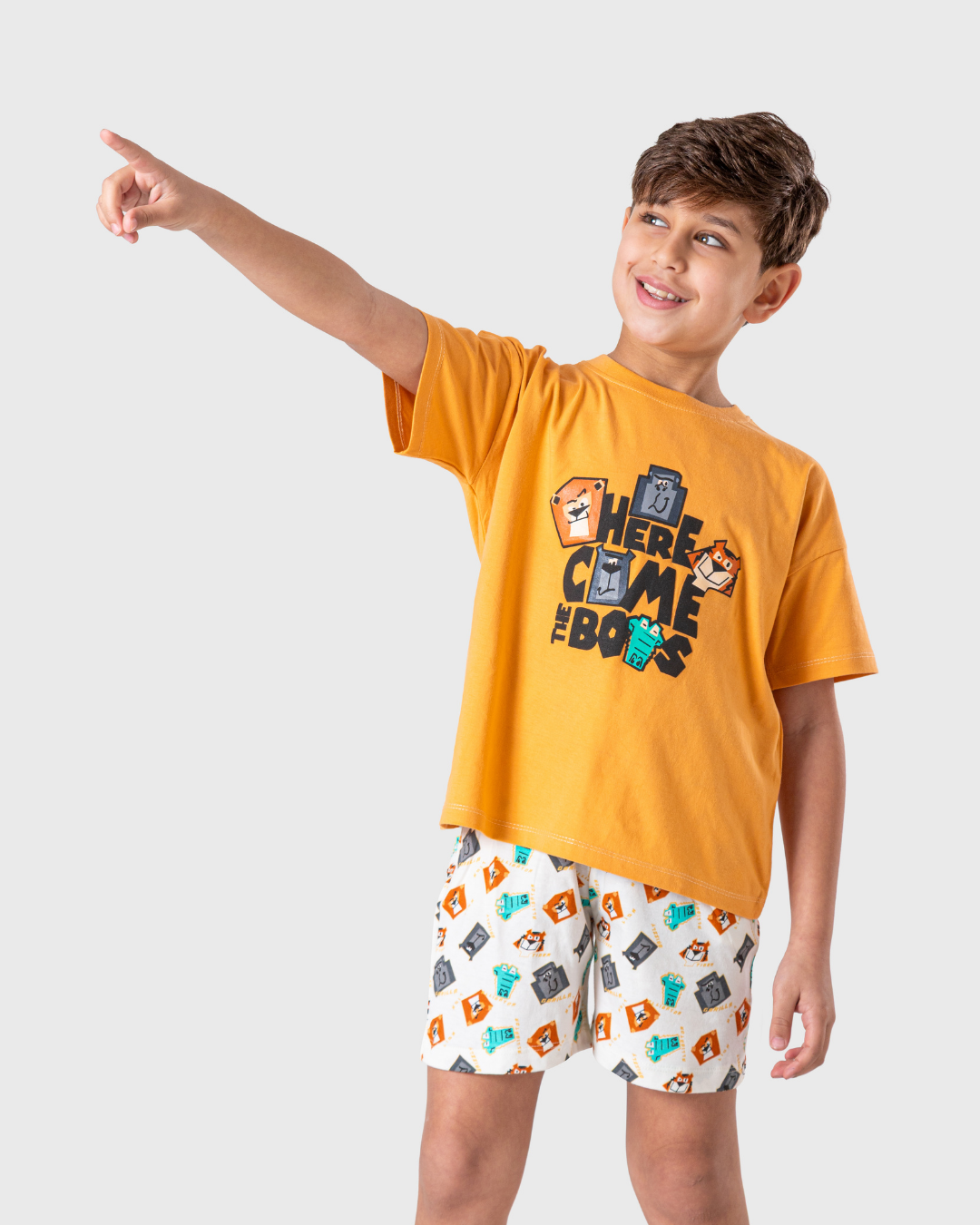 بيجاما أولادي بتصميم مرح وشخصيات ظريفة