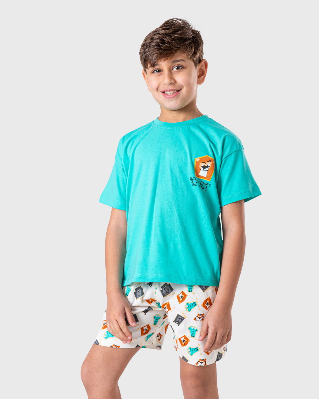 بيجاما أولادي بتصميم مرح وشخصيات ظريفة