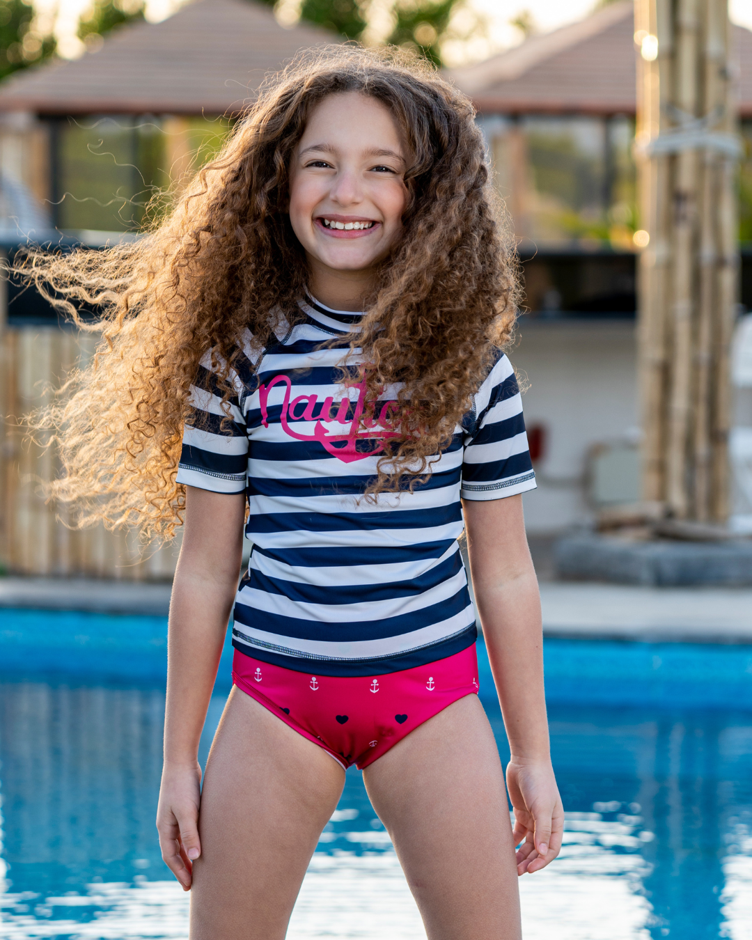 nautica مايوه بناتي قطعتين مقلم ص24 وسط