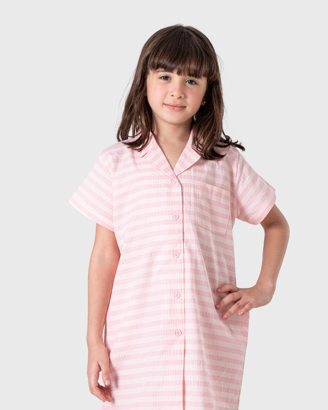 Classic striped girls' nightgown in shades of pink