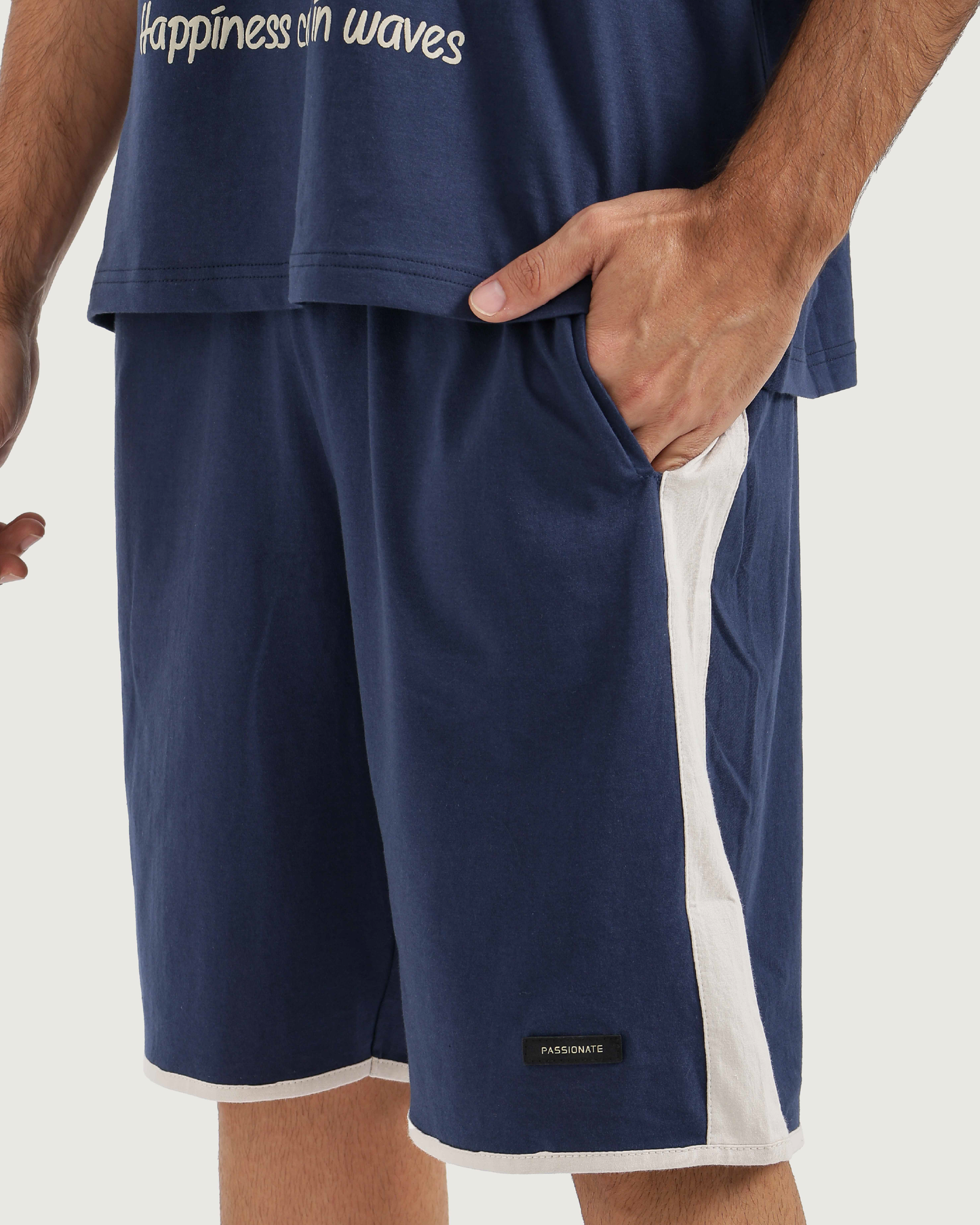 Men's Pajama Happiness Comes in Waves