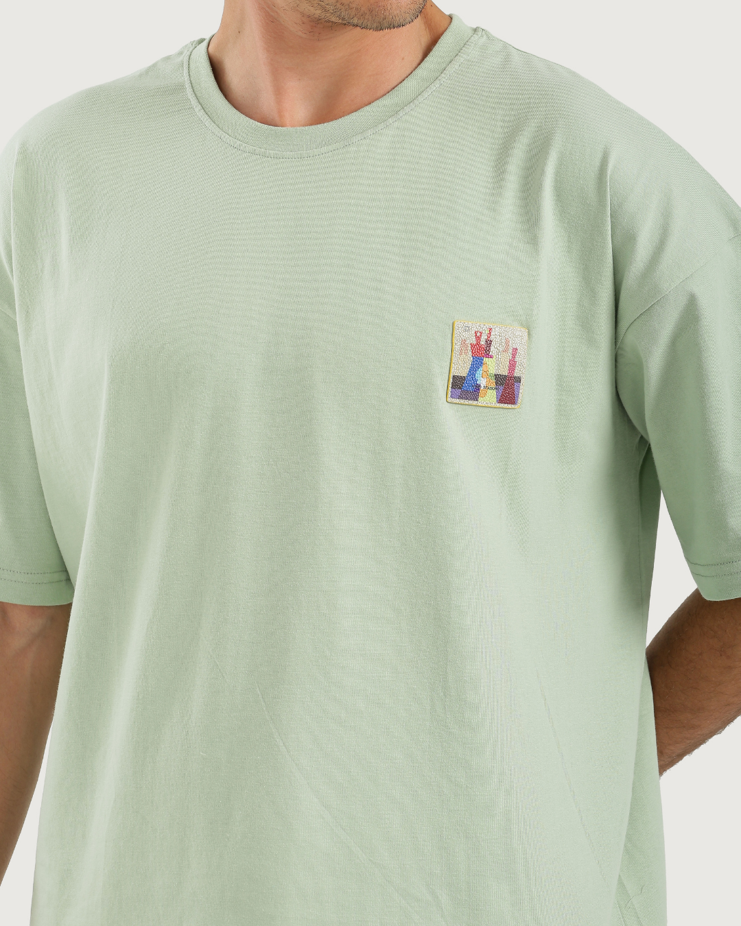 بيجاما مريحة بألوان هادئة