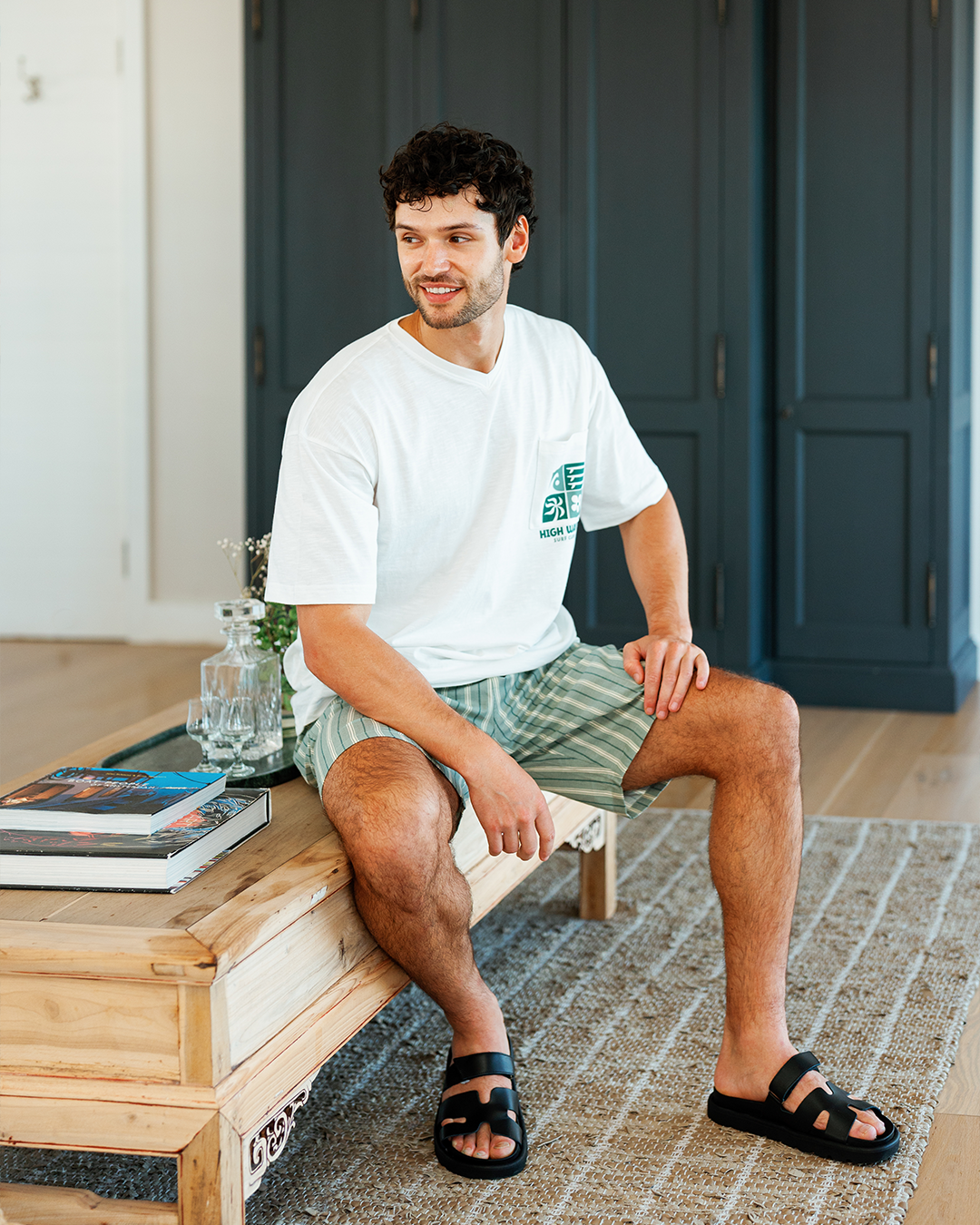 طقم بيجاما شورت نسيج مخطط