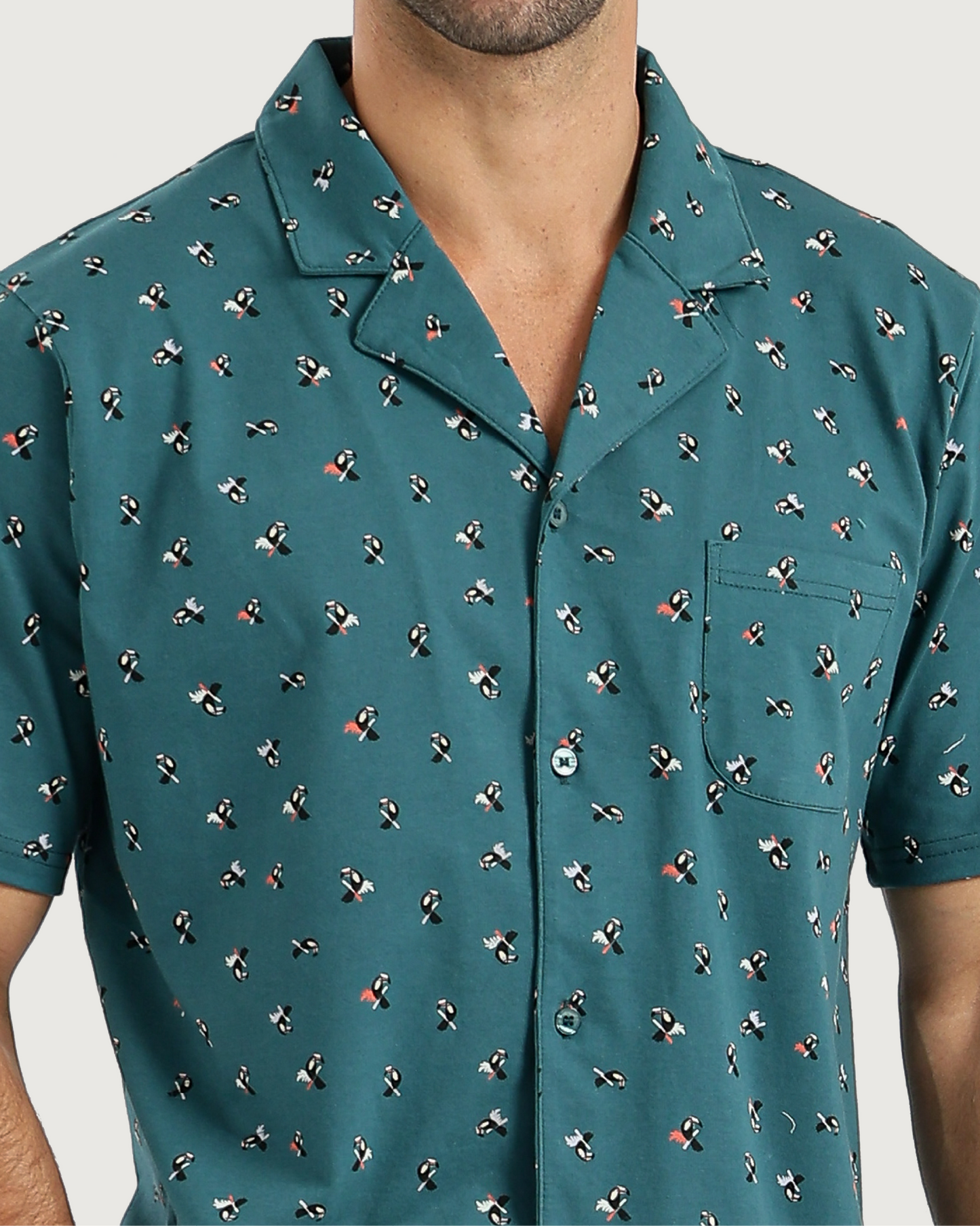 بيجاما رجالي بزراير طائر الطوقان