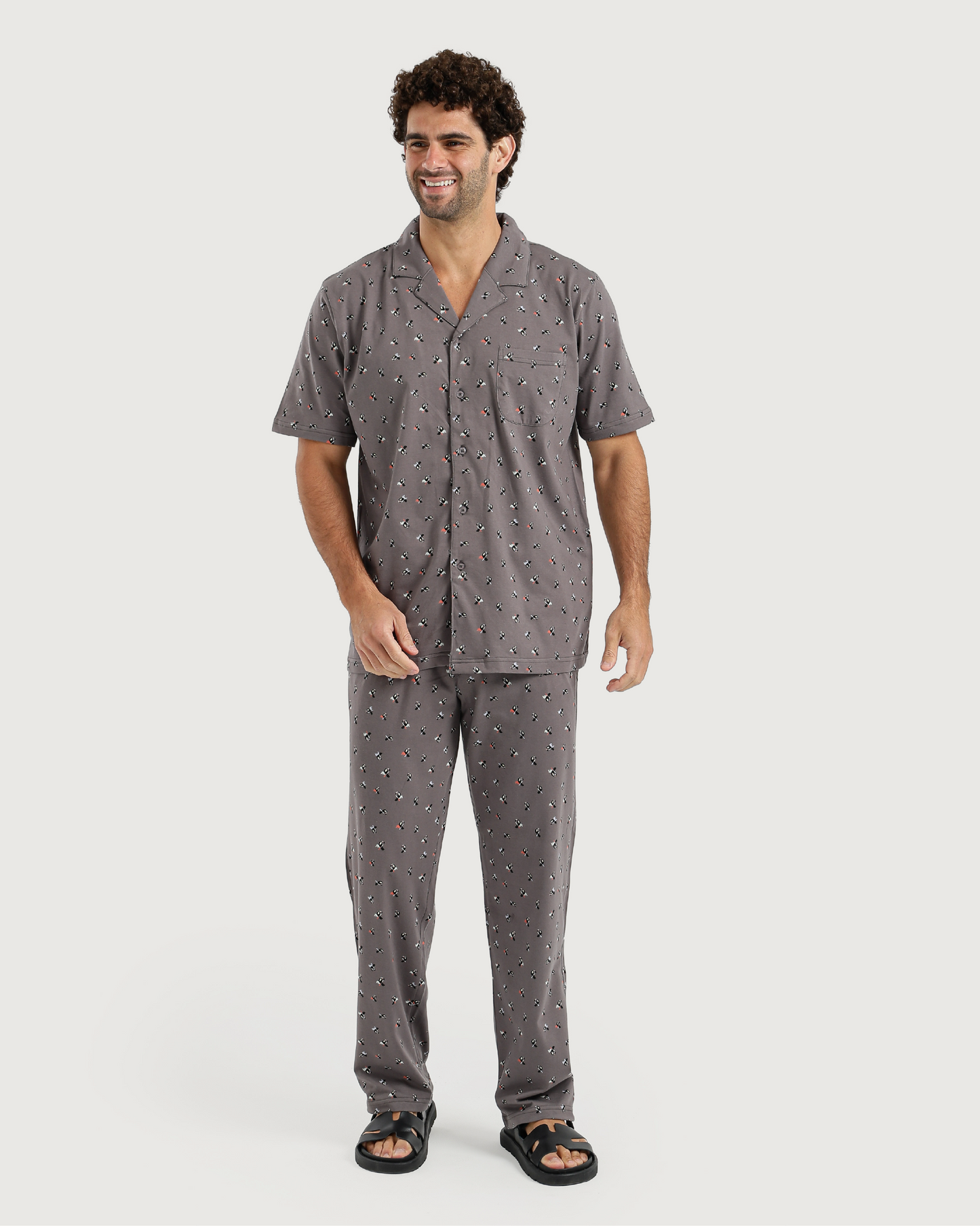 بيجاما رجالي بزراير طائر الطوقان
