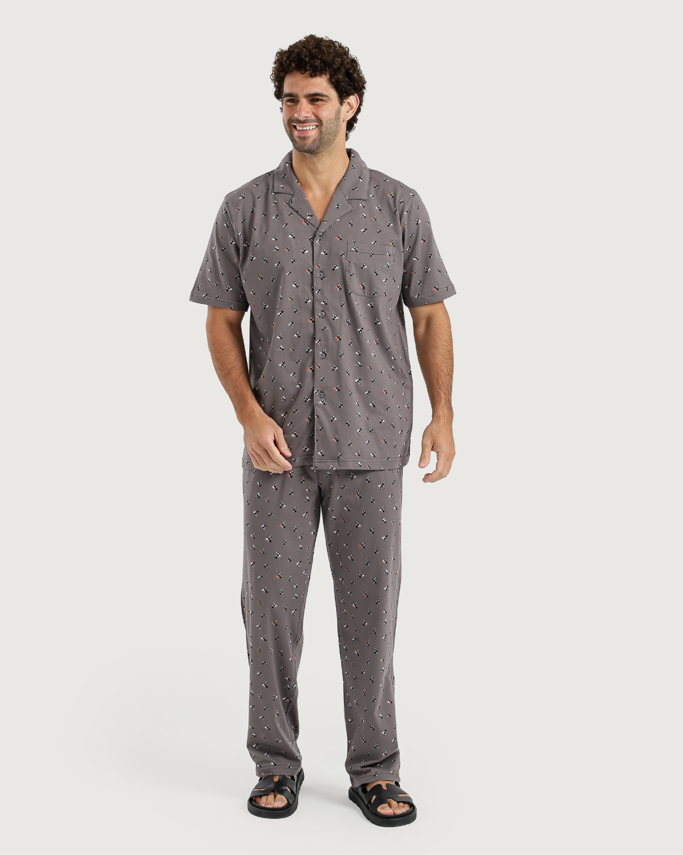 بيجاما رجالي بزراير طائر الطوقان