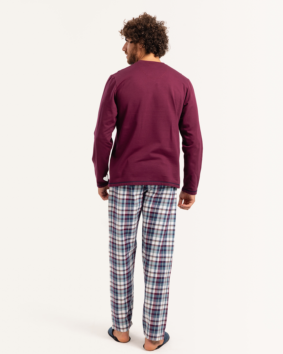 V بيجاما رجالى ميلتون توب سادة بنطلون  كاروه