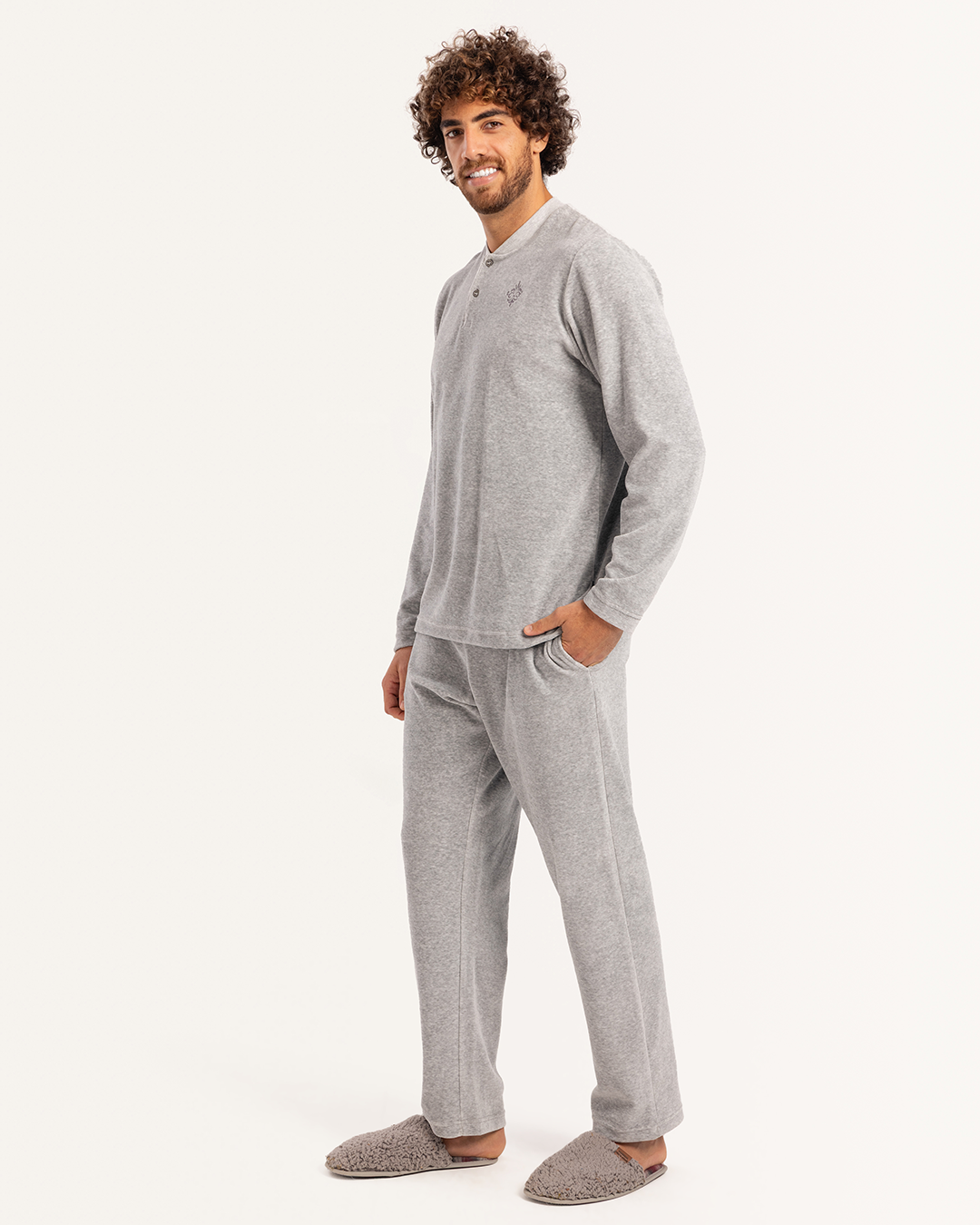 بيجاما رجالى قطيفة سادة