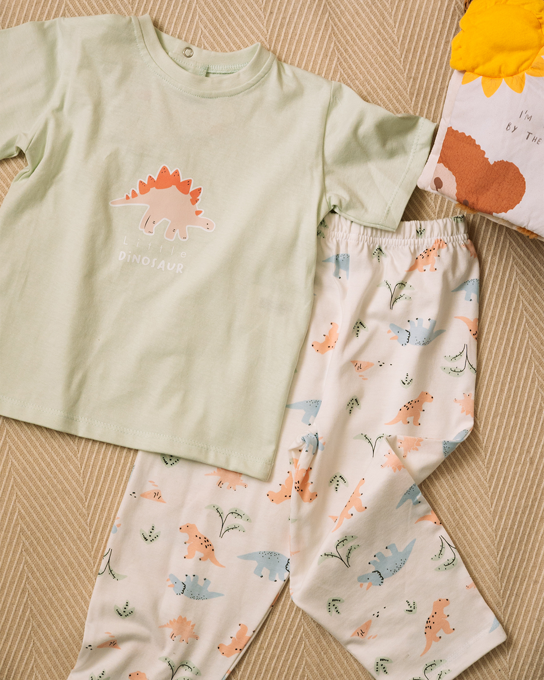 بيجاما أطفال أولادي بتصميم الديناصور الصغير