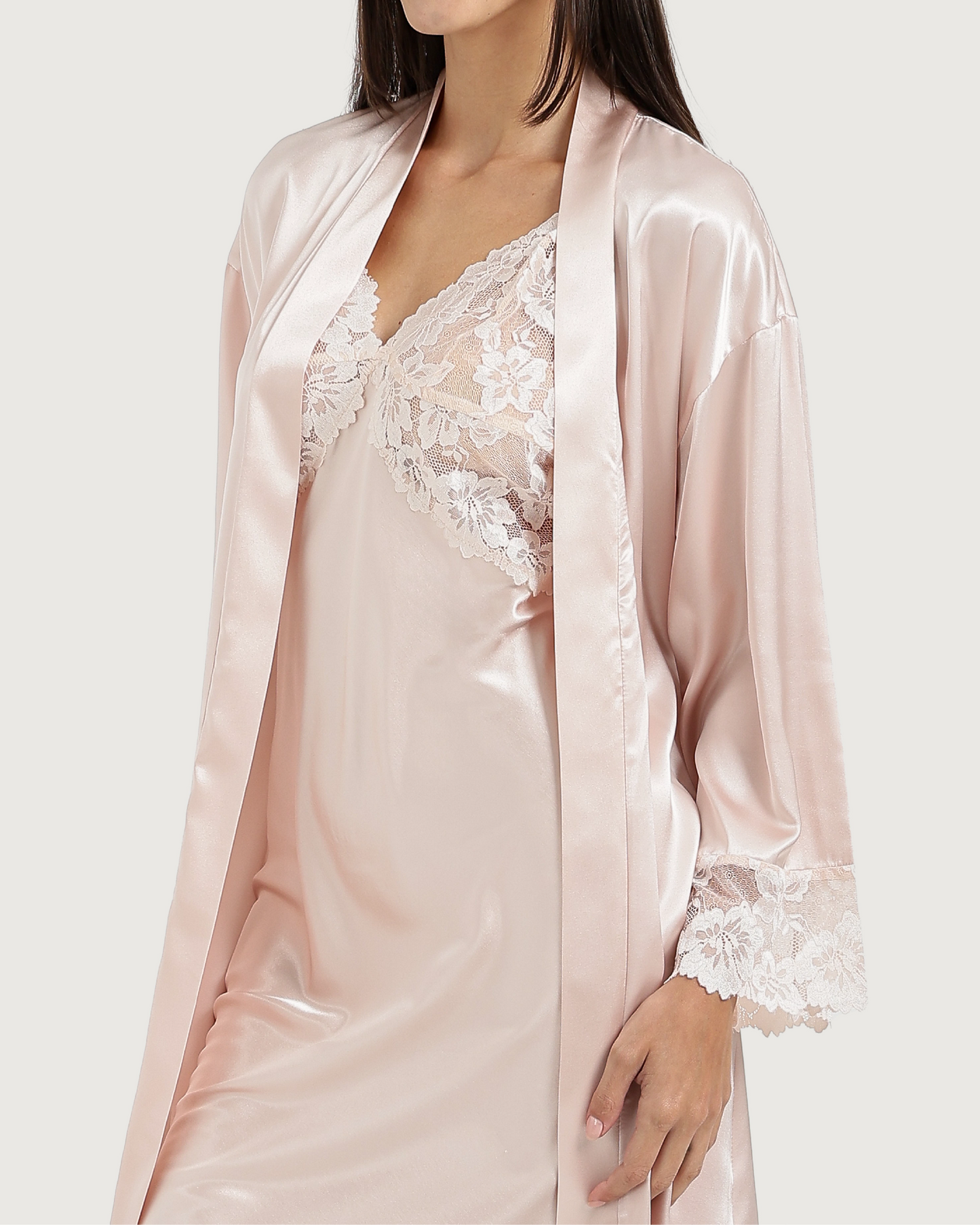 طقم ستان قميص طويل و روب