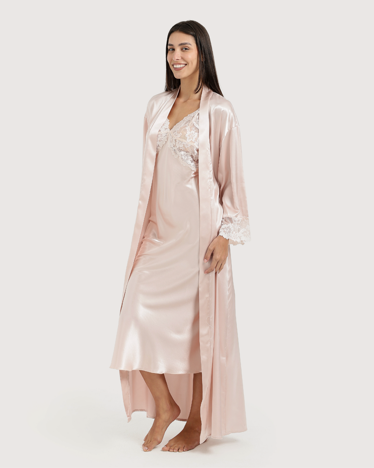 طقم ستان قميص طويل و روب