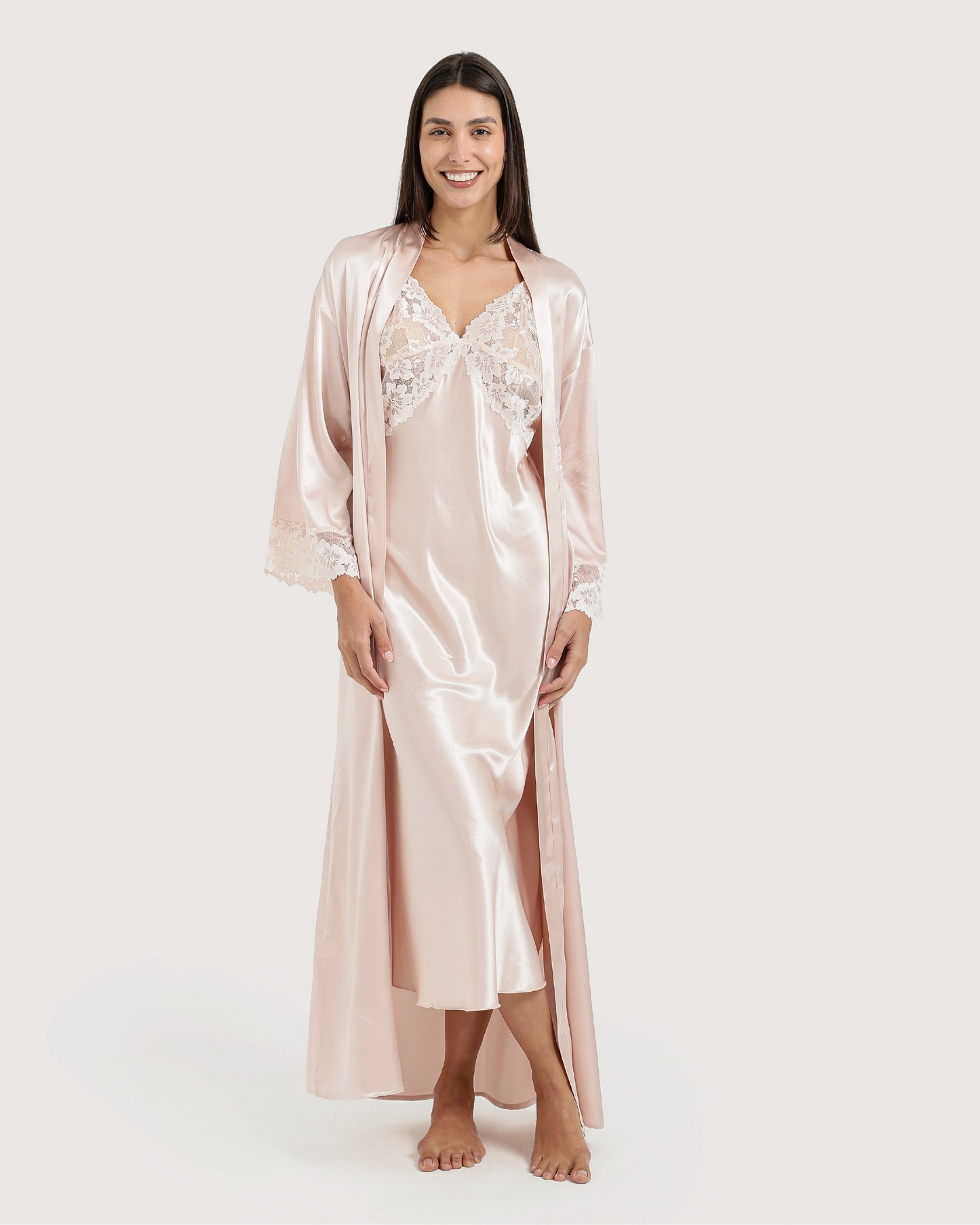 طقم ستان قميص طويل و روب