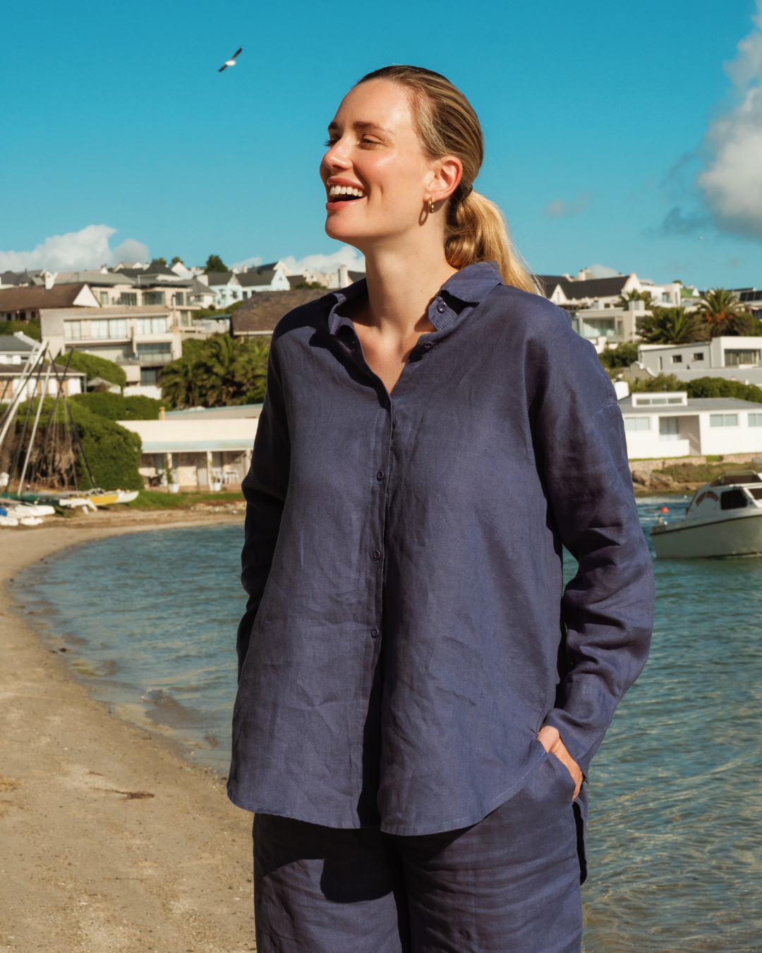 Women's Shirt in Linen Fabric