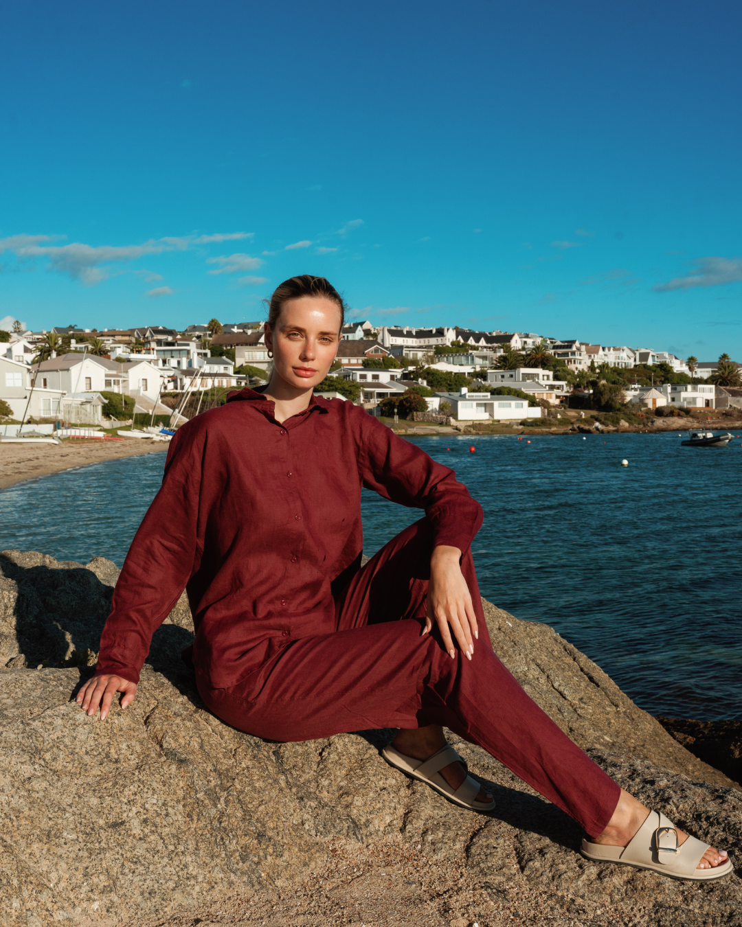Women's Shirt in Linen Fabric