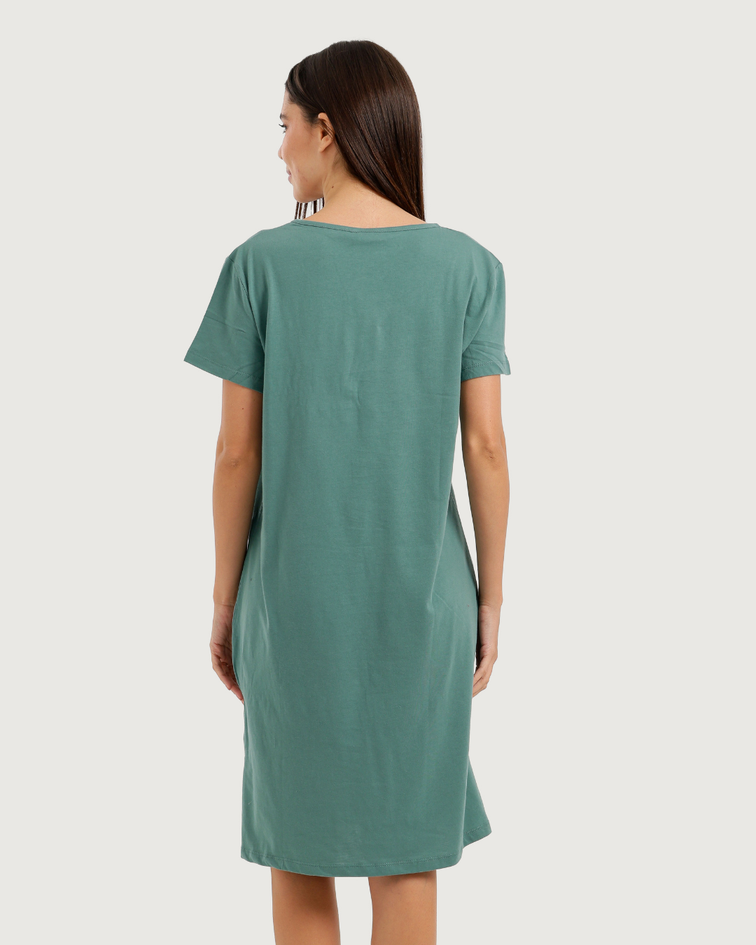 نايت شيرت حريمي قصير طباعة على الصدر