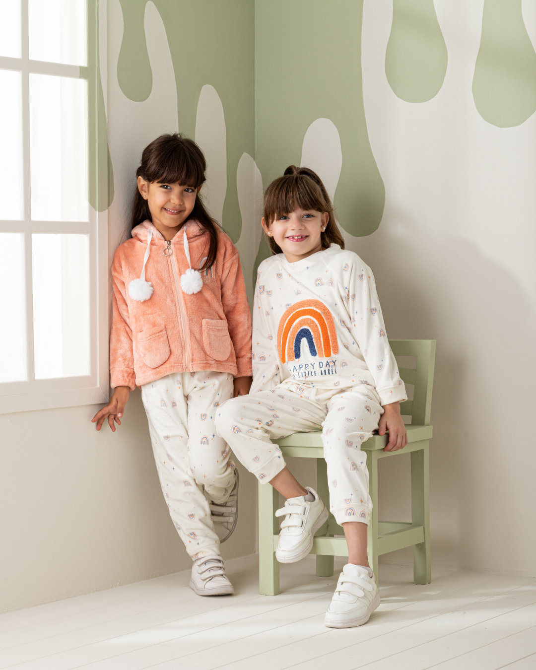 Rainbow girls pajamas for two men