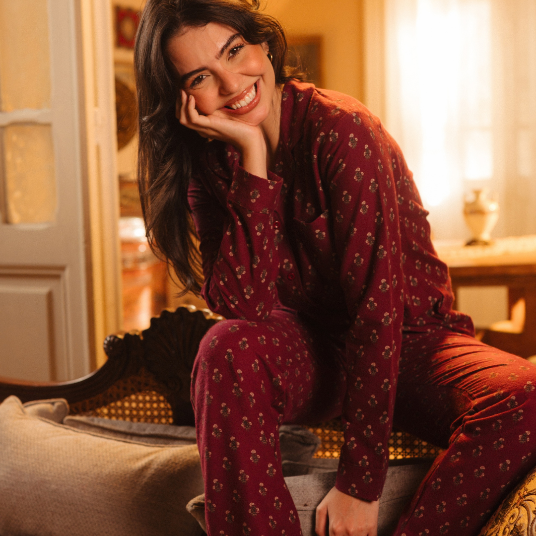 Vintage flower Women Classic Pajama in Burgundy