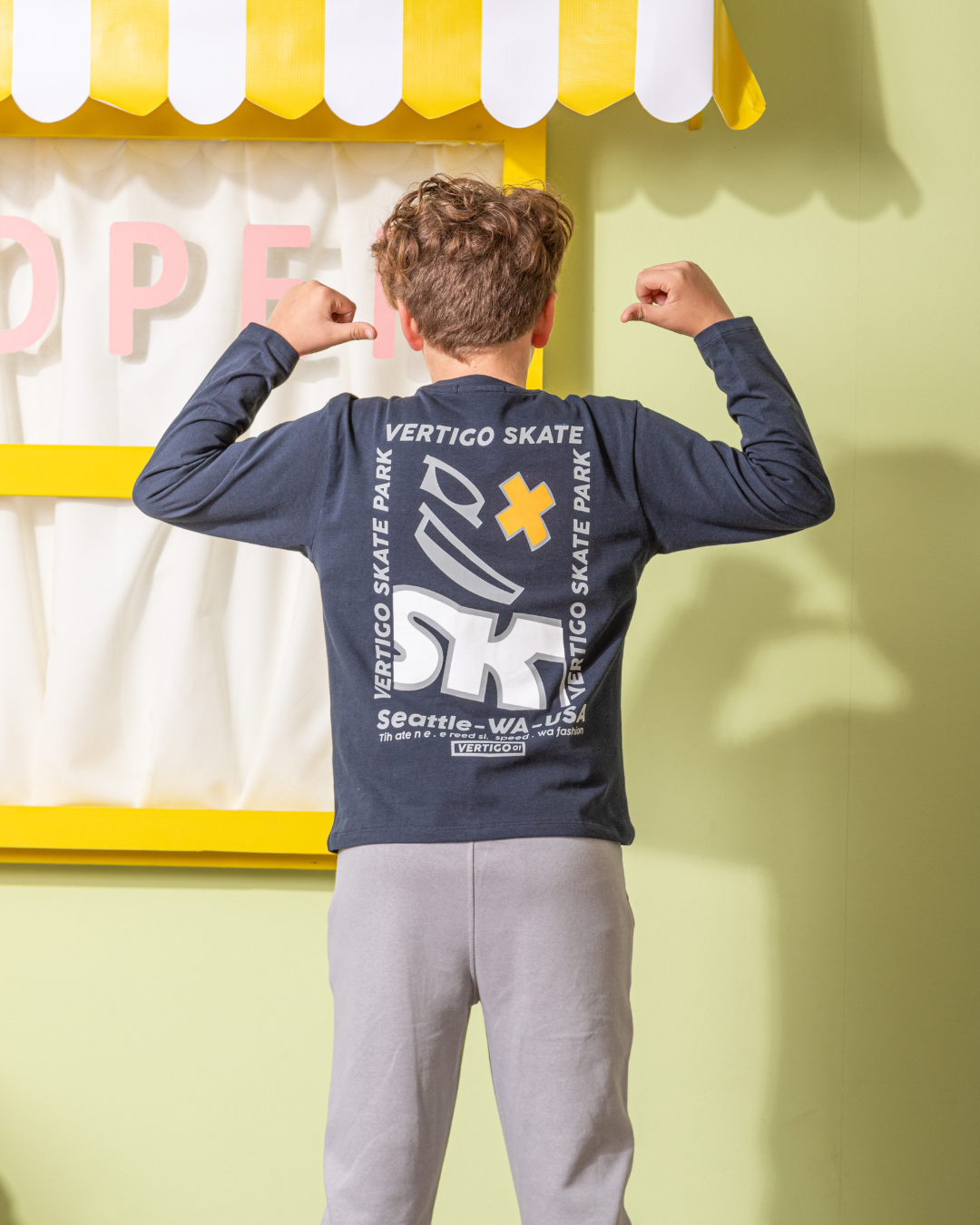 Vertigo Skate بيجامة اولادي محير