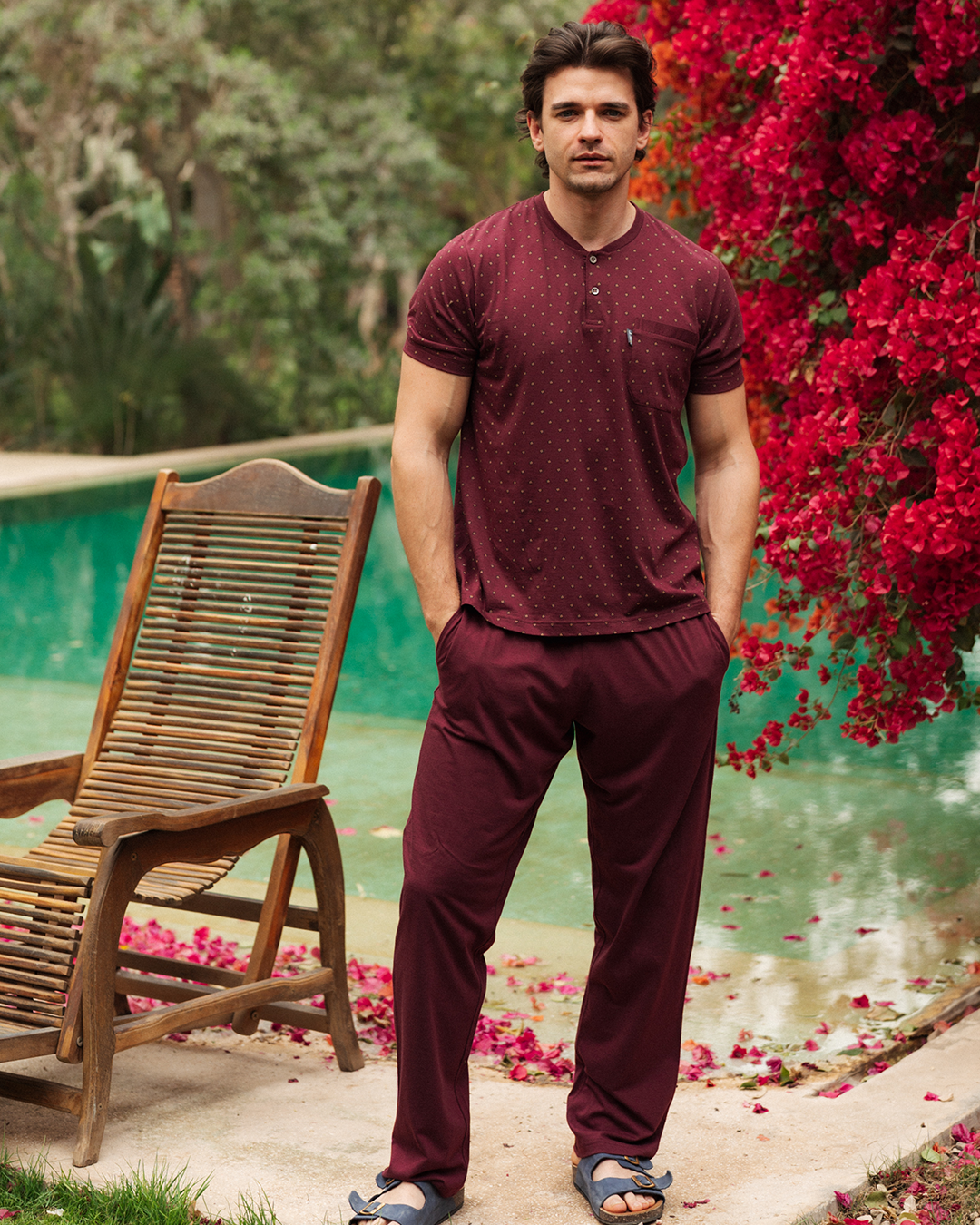 بيجاما رجالى مطبوع نصف كم و بنطلون ساده