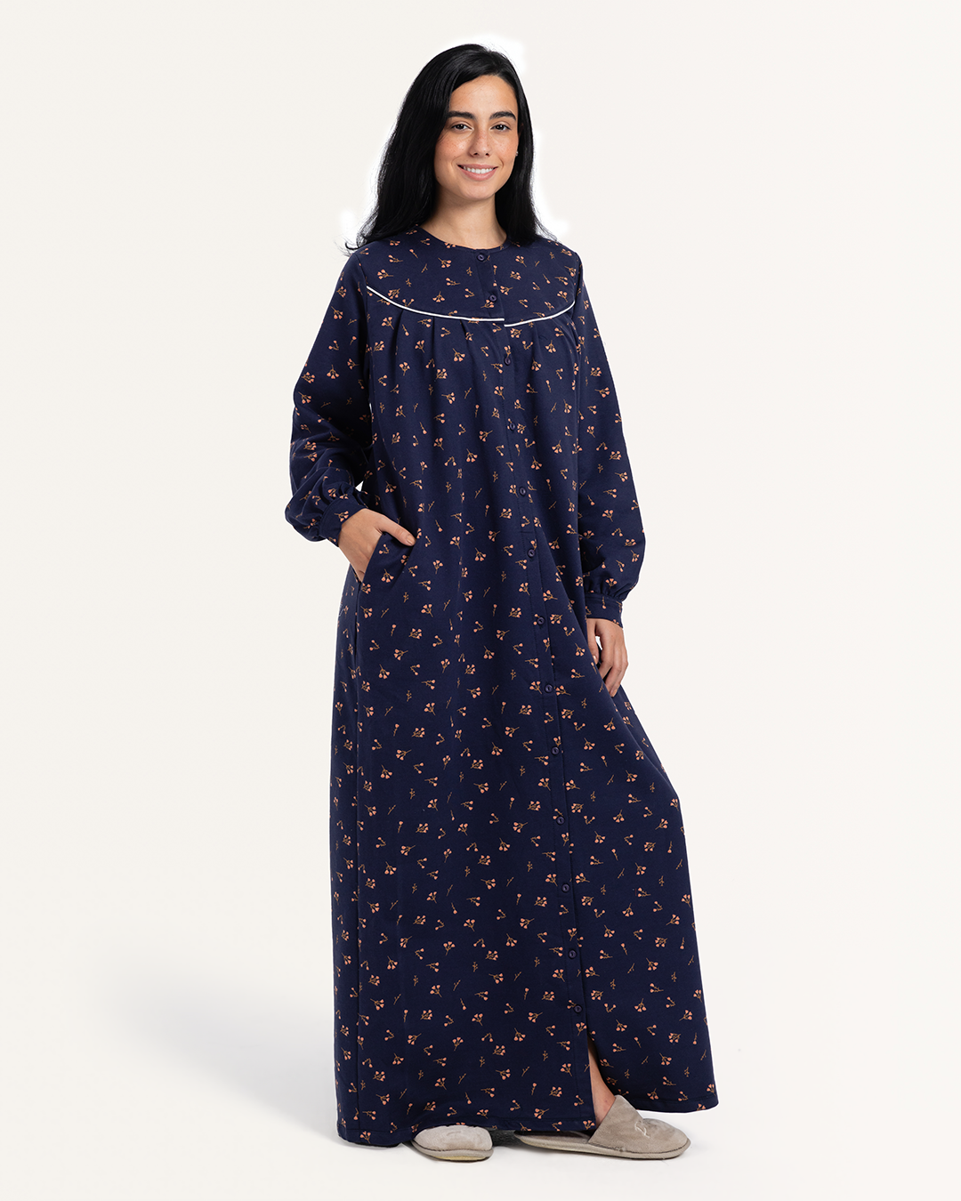 جلابية حريمي بزراير و جيوب ورود الشتاء